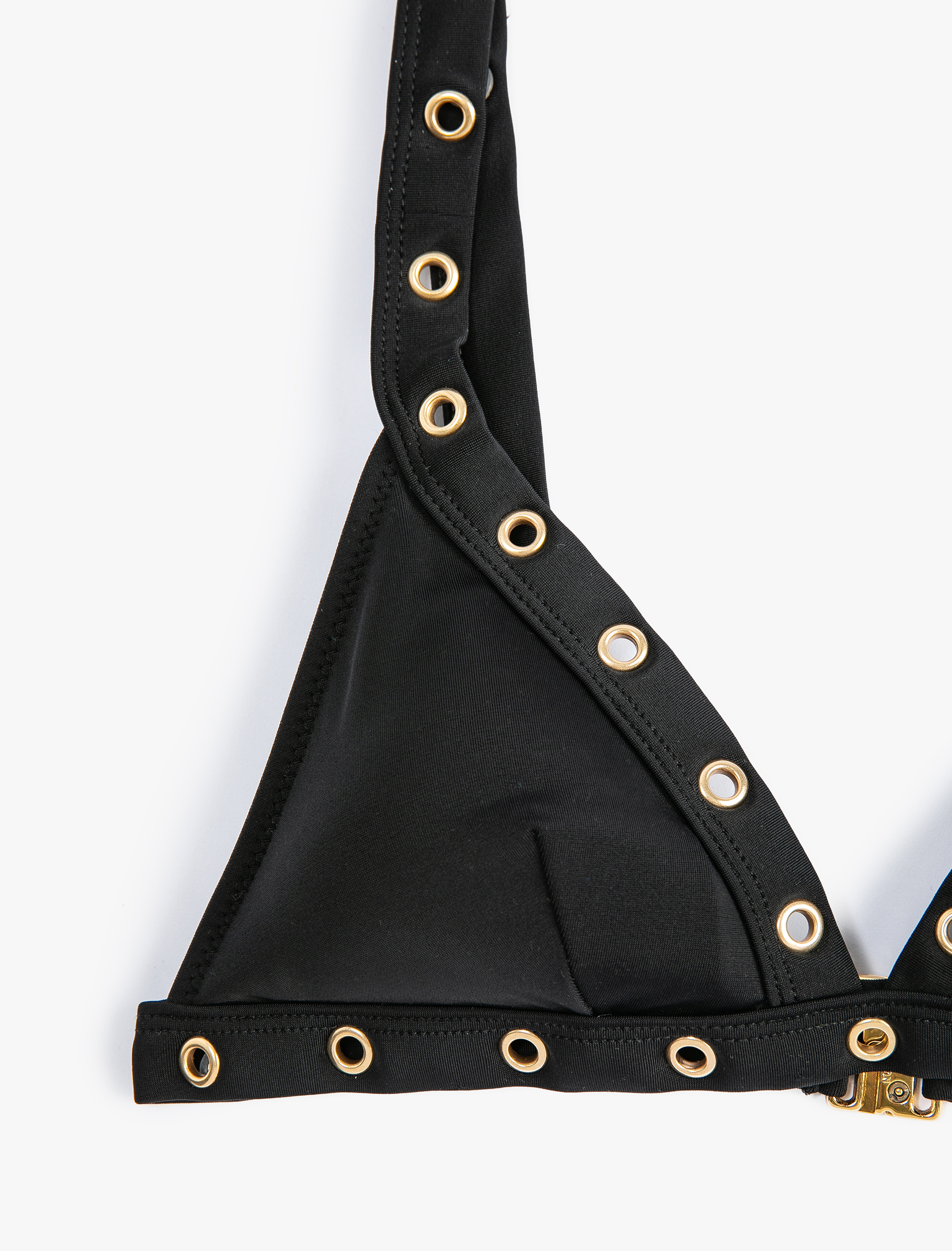   Üçgen Bikini Üstü Askılı Kuşgözü Detaylı