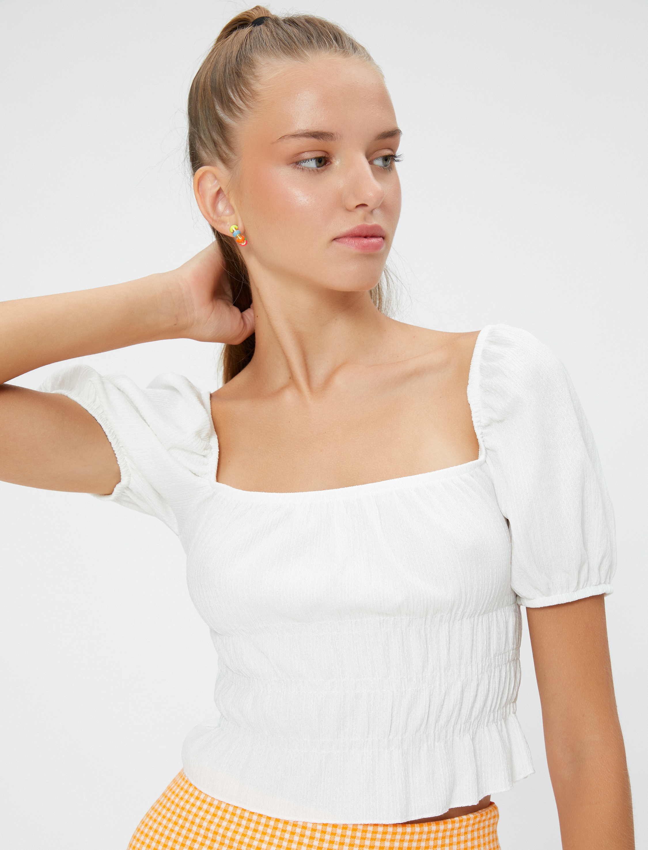   Balon Kollu Tişört Kare Yaka Fırfırlı Dokulu Bürümcük