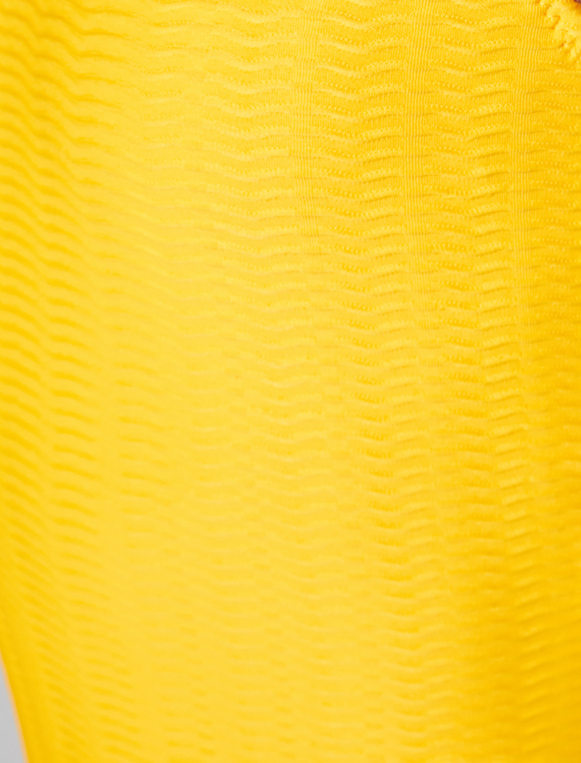   Basic Mayo Dokulu Askılı Kare Yaka