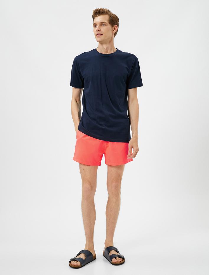  Deniz Şortu Kısa Beli Bağcıklı Cepli