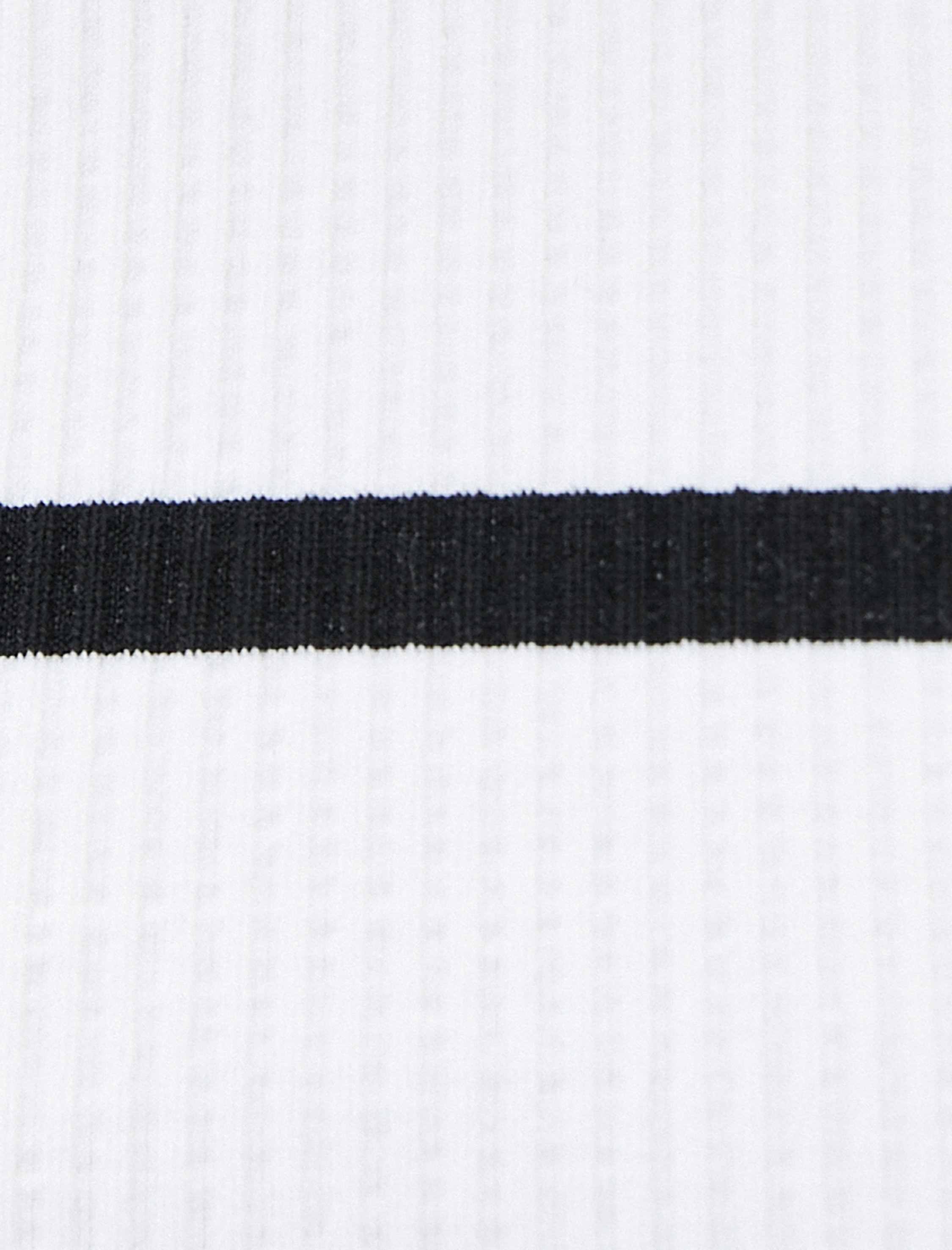   Crop Atlet Bisiklet Yaka Kolsuz Slim Fit Ribanalı