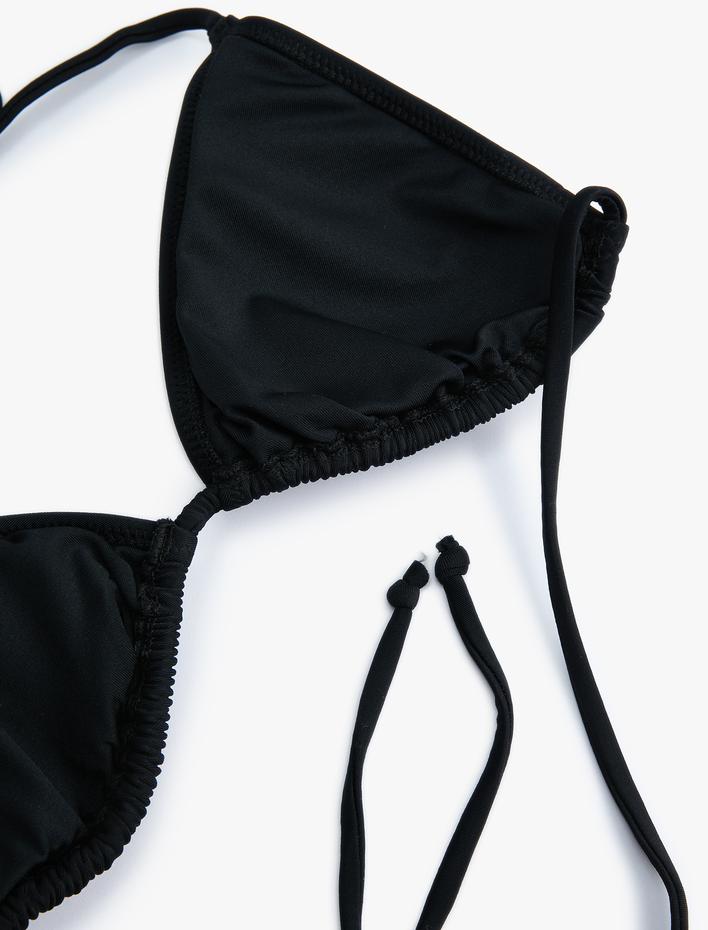  Üçgen Bikini Üstü Boyundan Bağlamalı