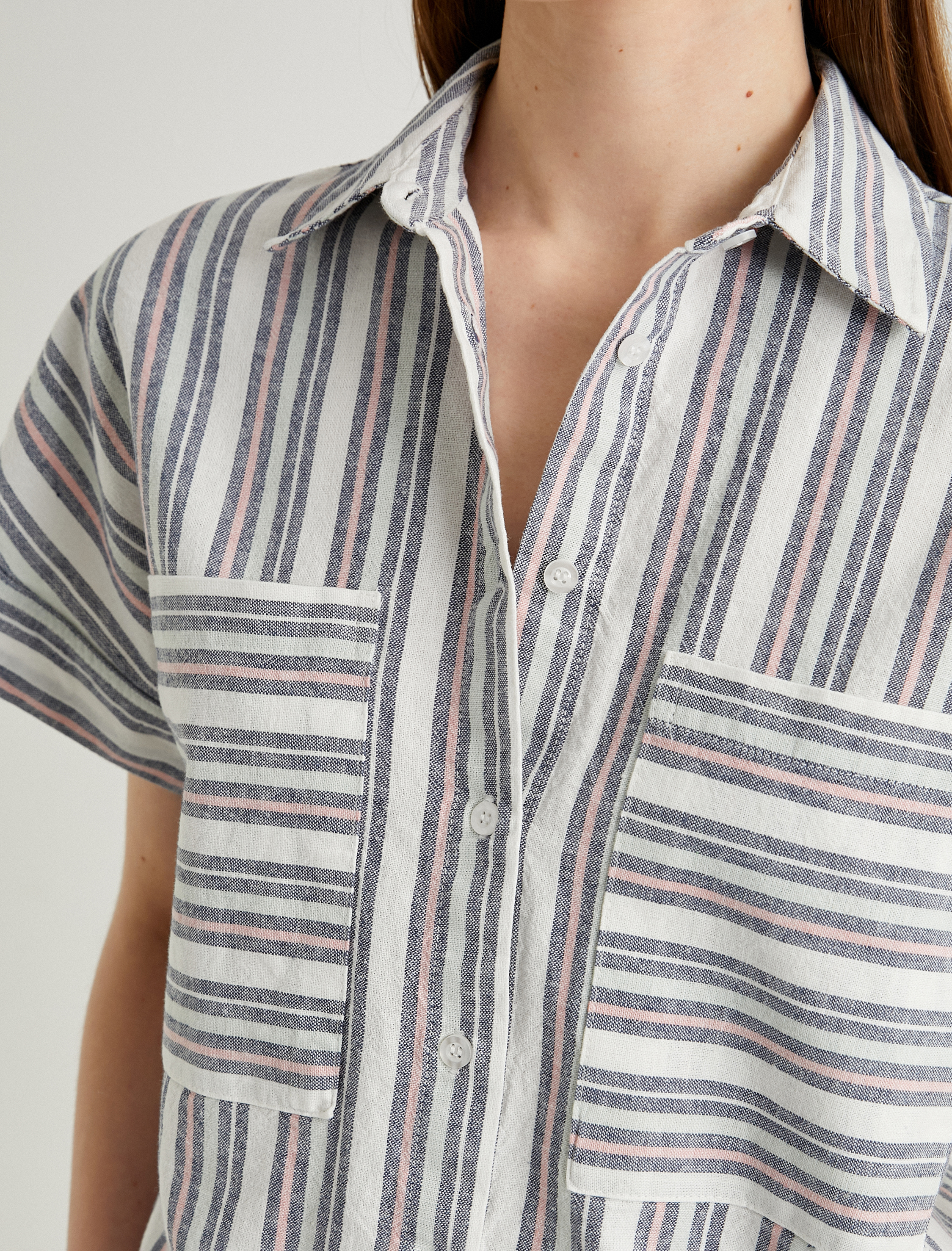   Keten Karışımlı Gömlek Kısa Kollu Düğmeli Cepli