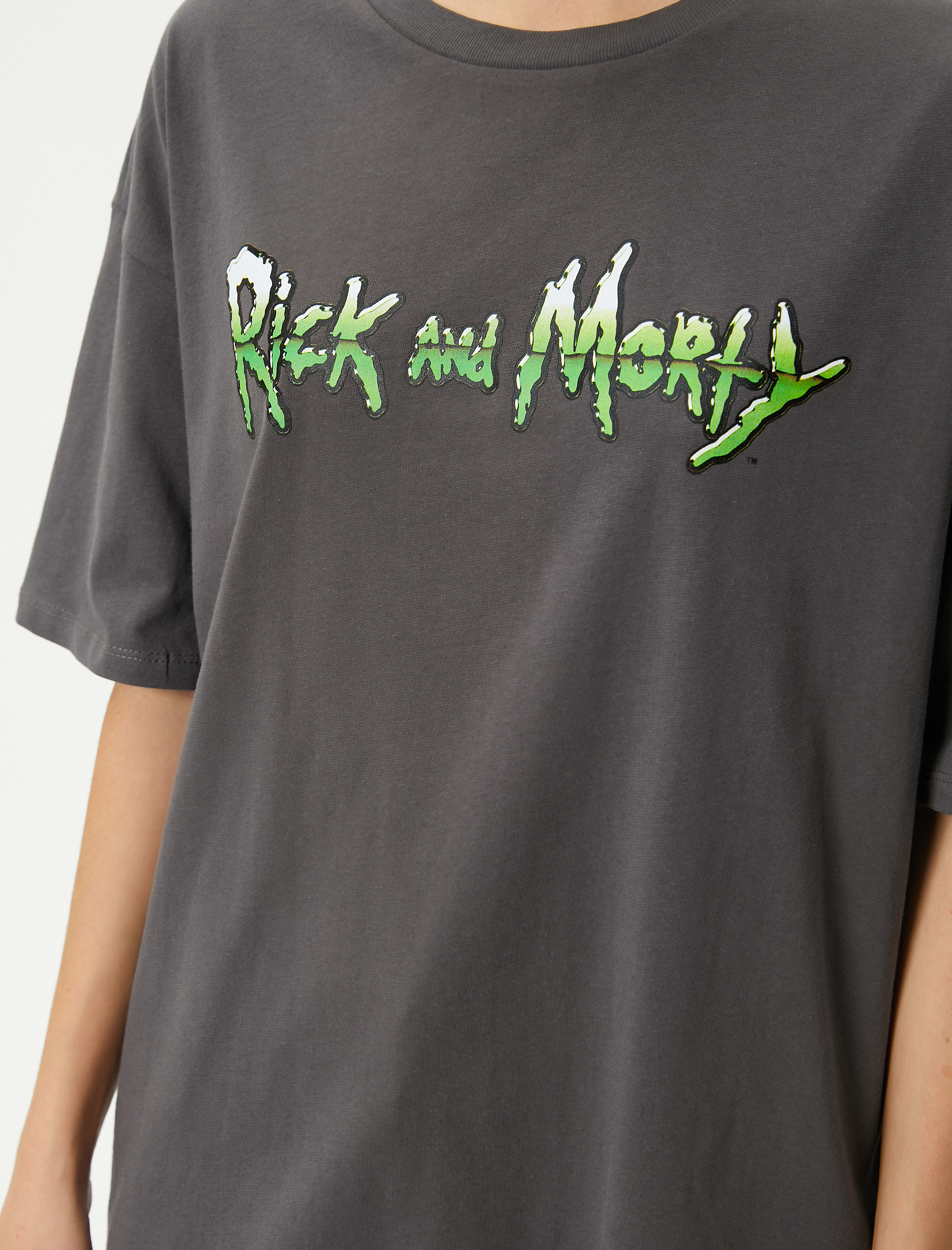   Rick and Morty Tişört Arkası Baskılı Lisanslı Kısa Kollu Bisiklet Yaka Pamuklu