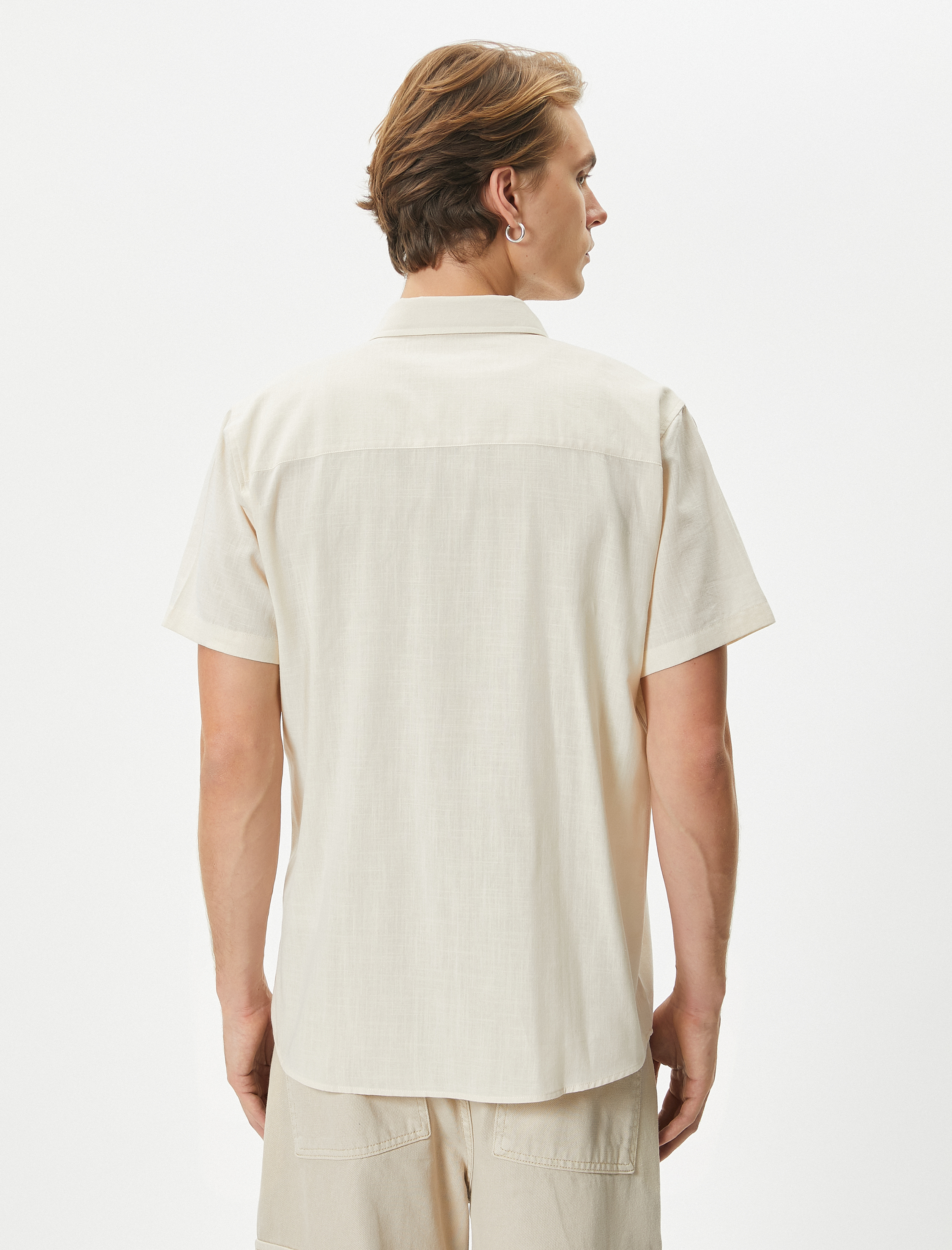   Kısa Kollu Gömlek Slim Fit Klasik Yaka Düğmeli Cep Detaylı