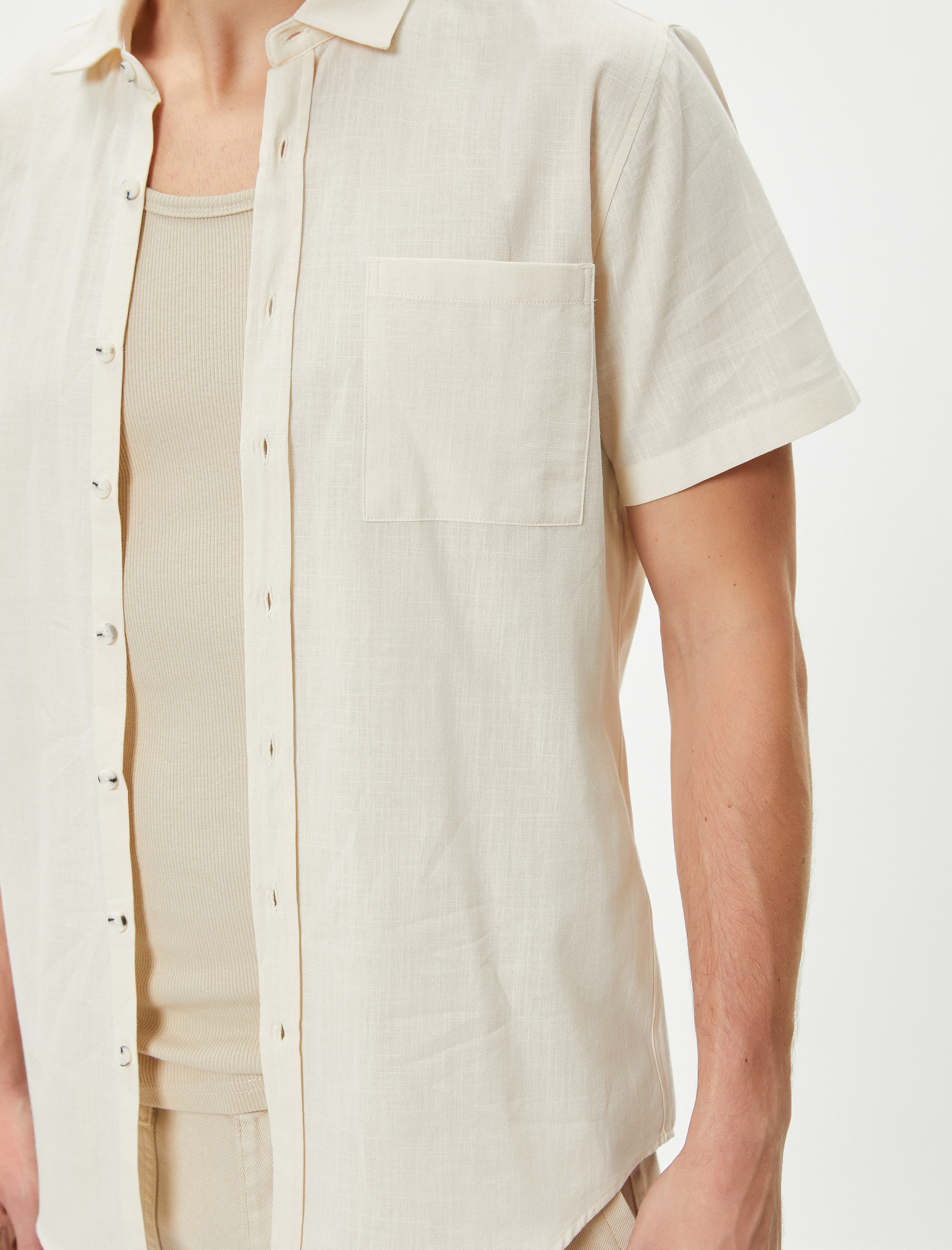   Kısa Kollu Gömlek Slim Fit Klasik Yaka Düğmeli Cep Detaylı