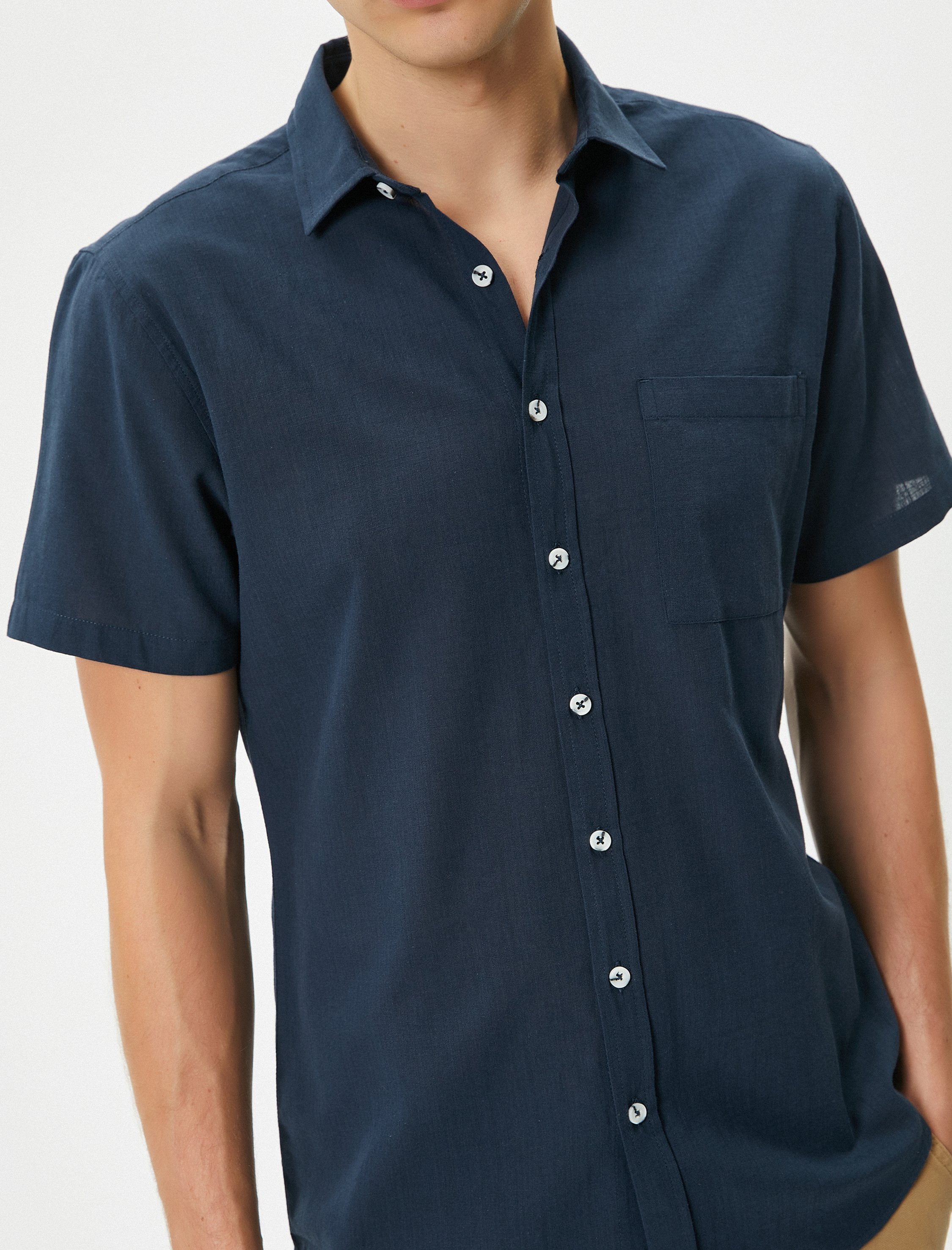   Kısa Kollu Gömlek Slim Fit Klasik Yaka Düğmeli Cep Detaylı