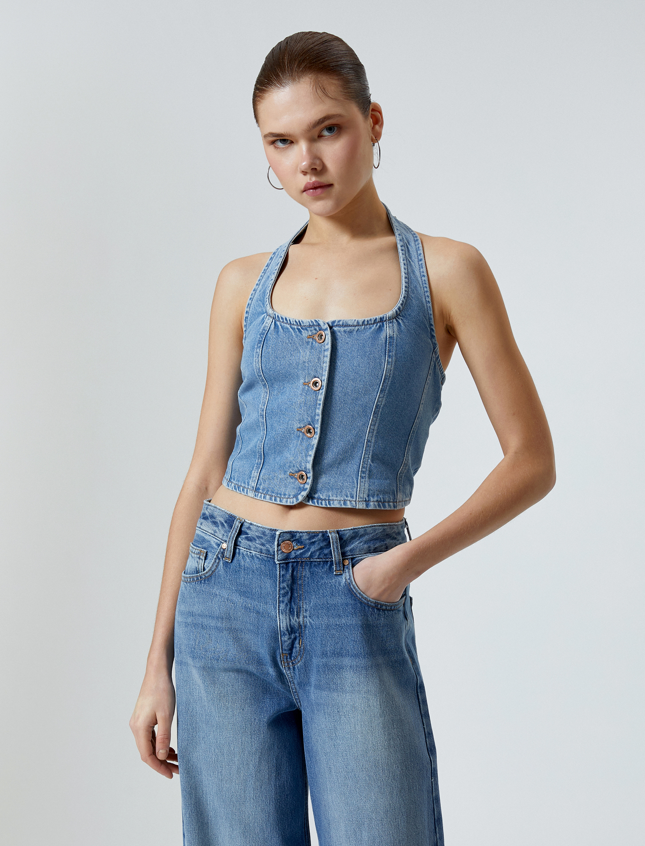   Kot Üst Halter Yaka Düğmeli