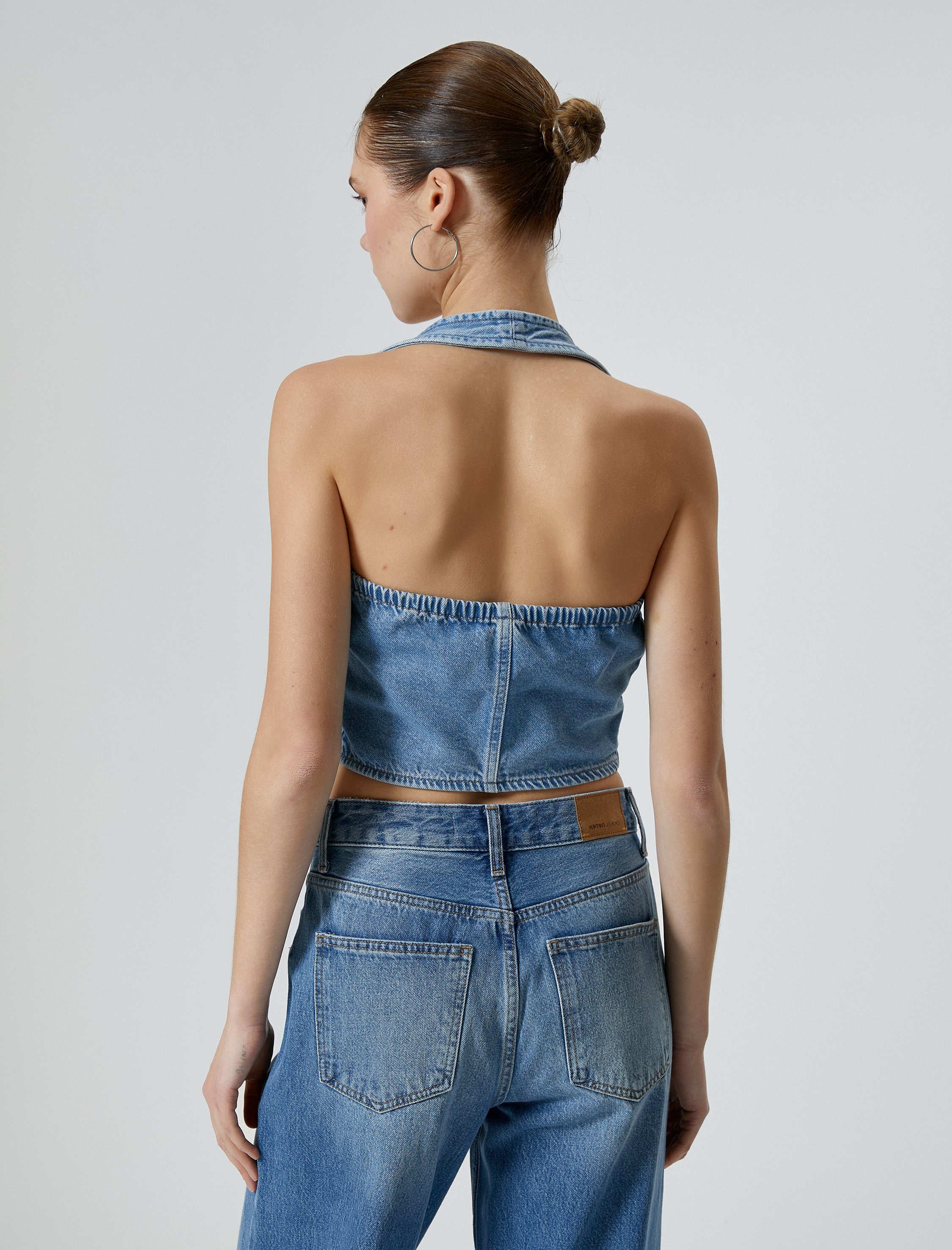   Kot Üst Halter Yaka Düğmeli