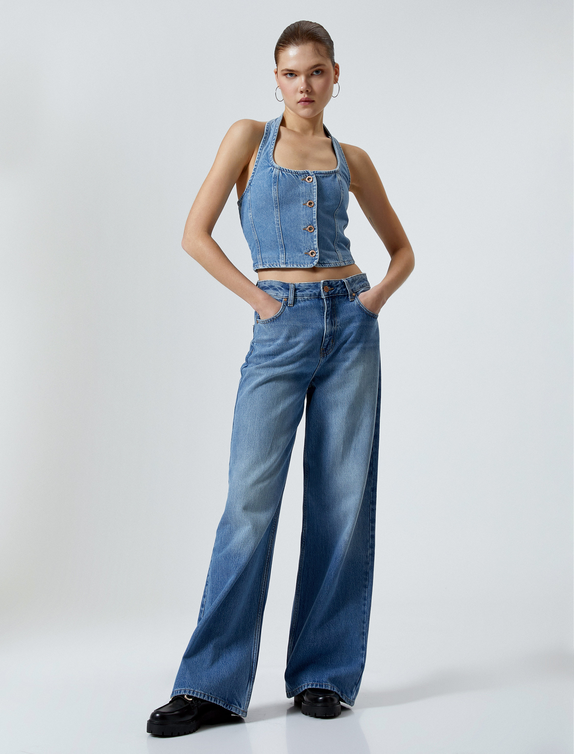   Kot Üst Halter Yaka Düğmeli