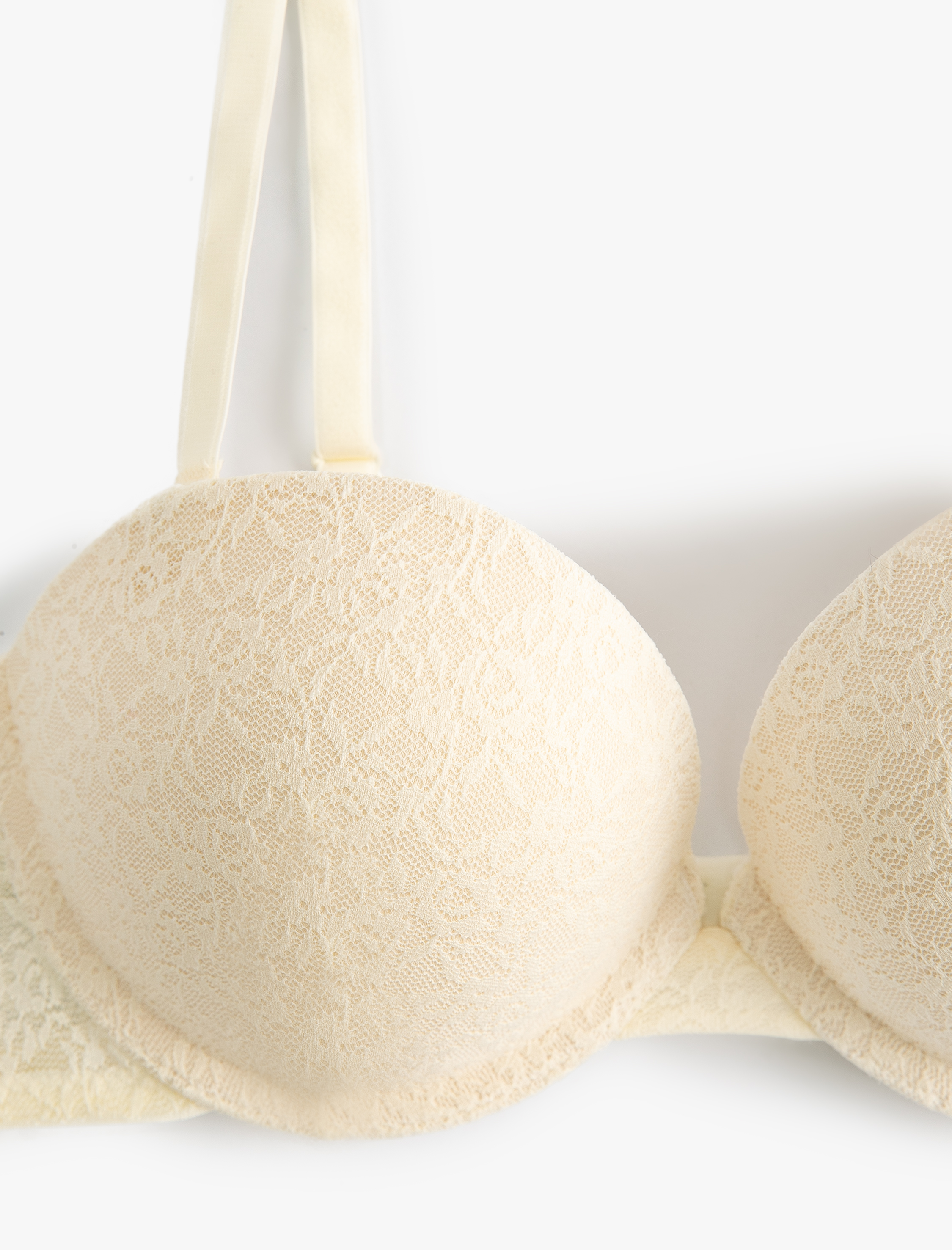   Ekstra Dolgulu Sütyen Balenli Dantelli