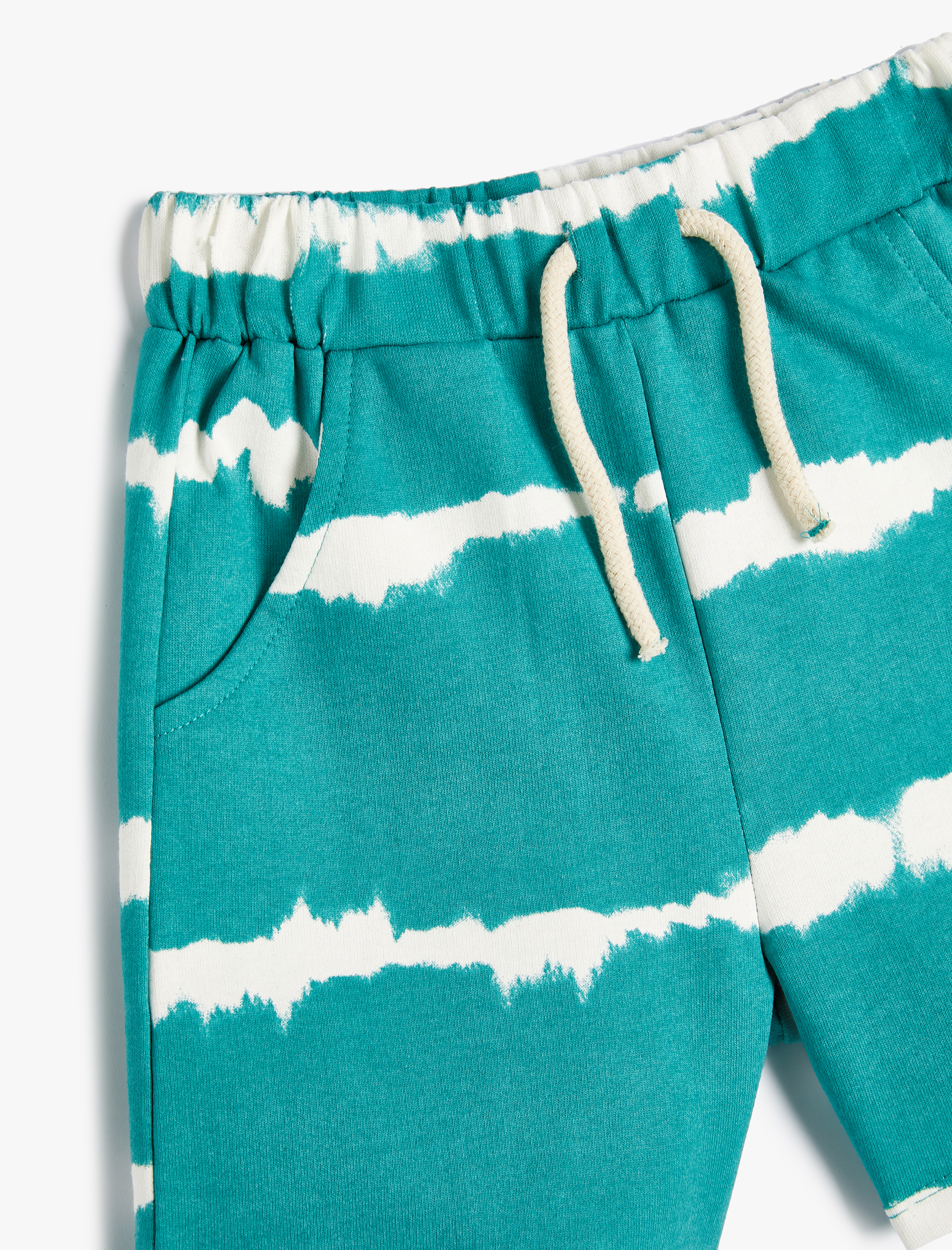 Erkek Bebek Şort Cepli Beli Bağlamalı Batik Desenli Pamuklu