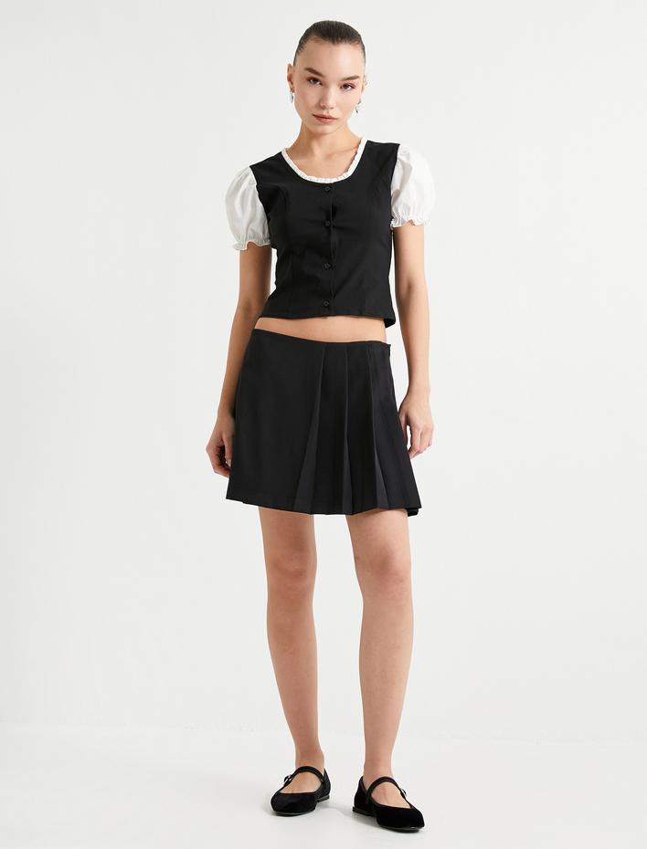  Balon Kol Bluz Renk Kontrastlı Fırfırlı Düğme Kapamalı Yuvarlak Yaka