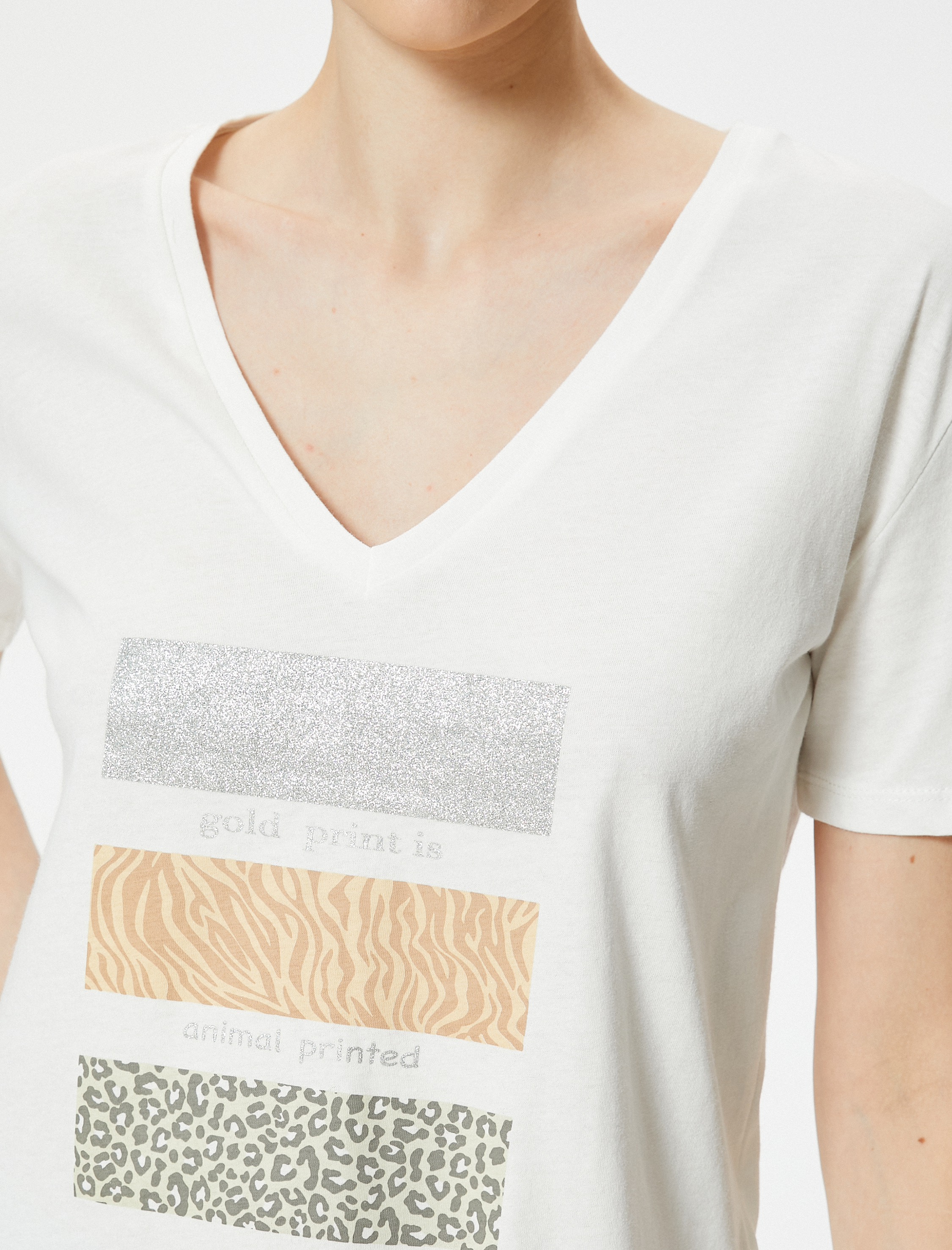   Baskılı Tişört Kısa Kollu V Yaka Pamuklu