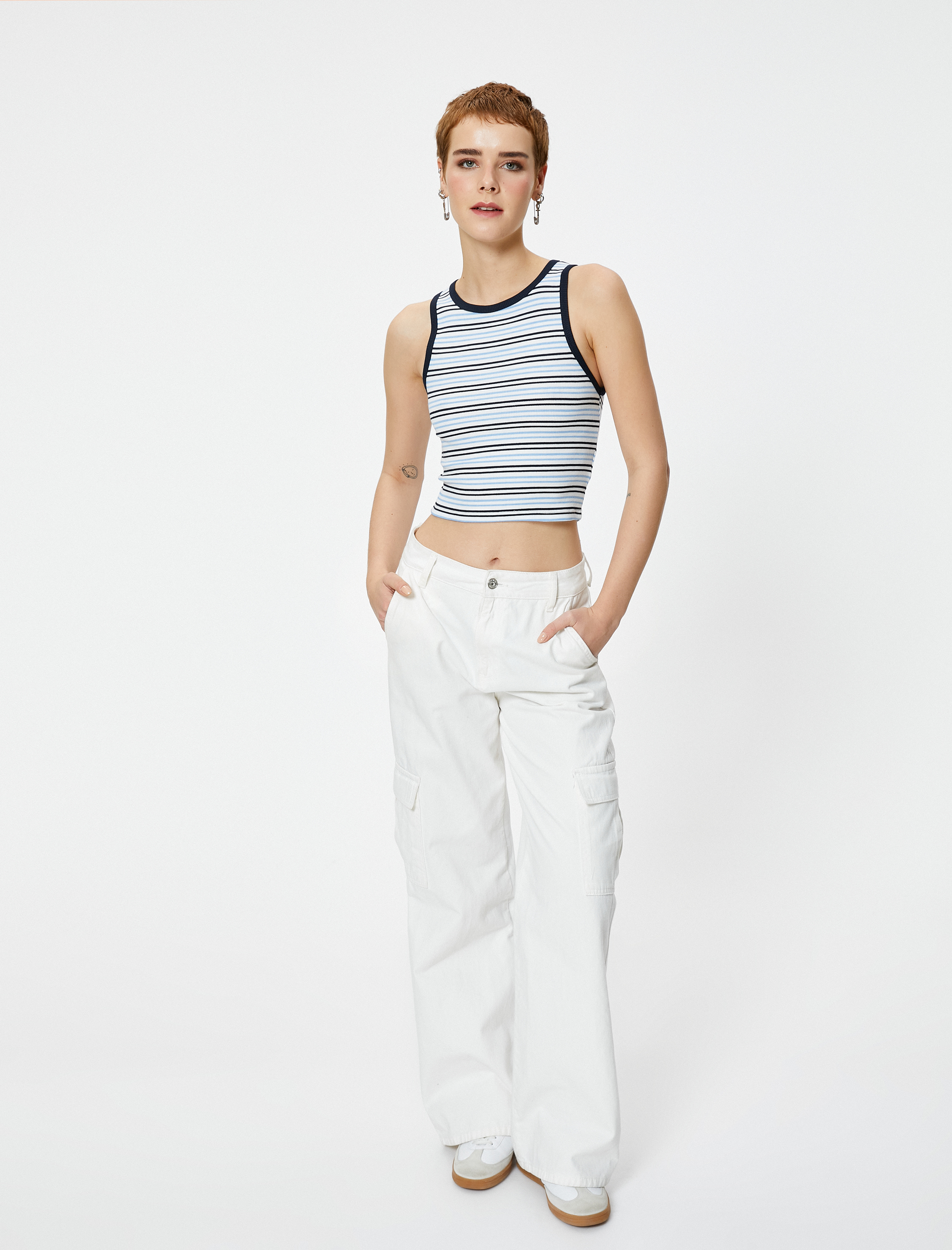   Crop Atlet Slim Fit Ribanalı