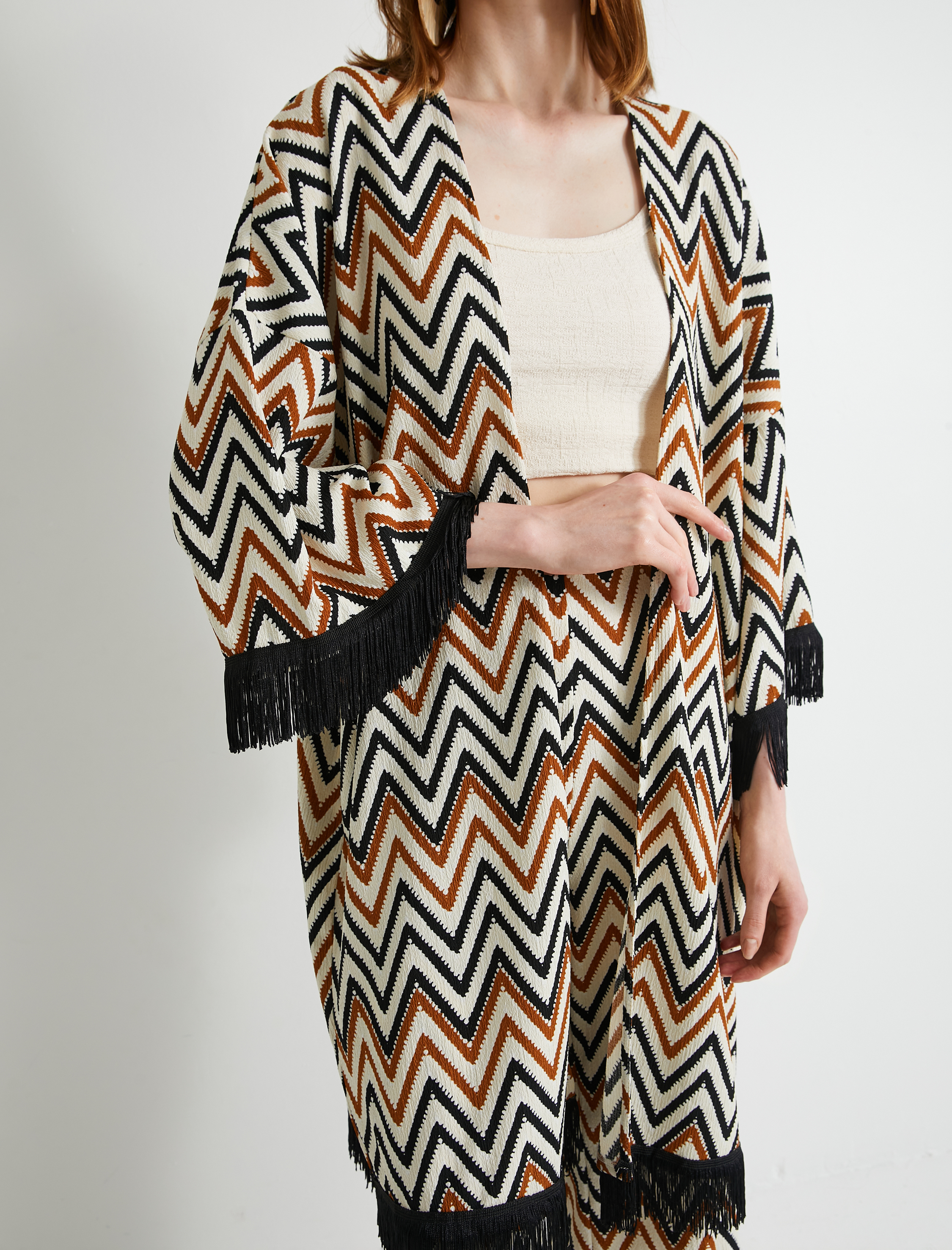   Midi Kimono Püskül Detaylı