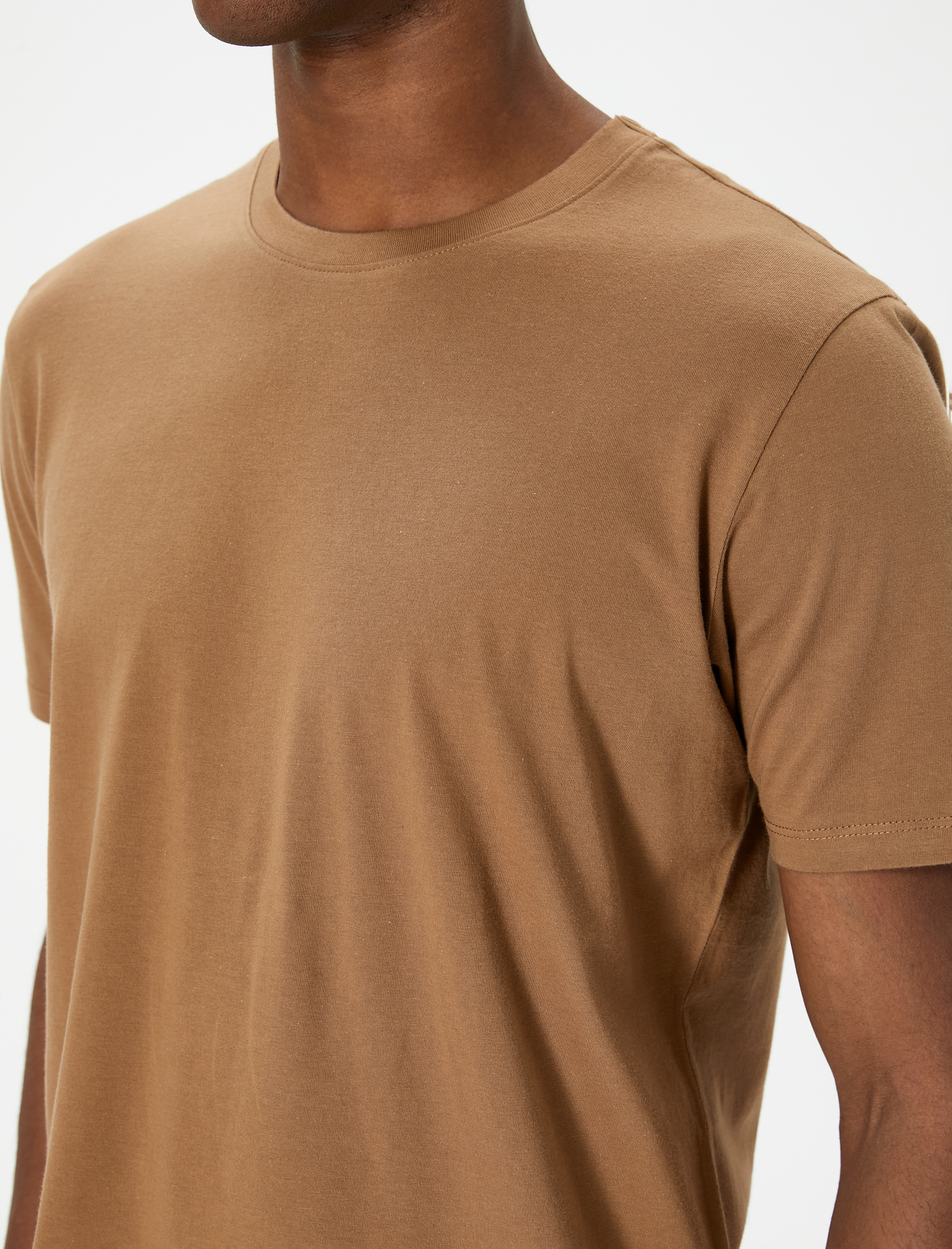 Basic Tişört Slim Fit Bisiklet Yaka Kısa Kollu Pamuklu