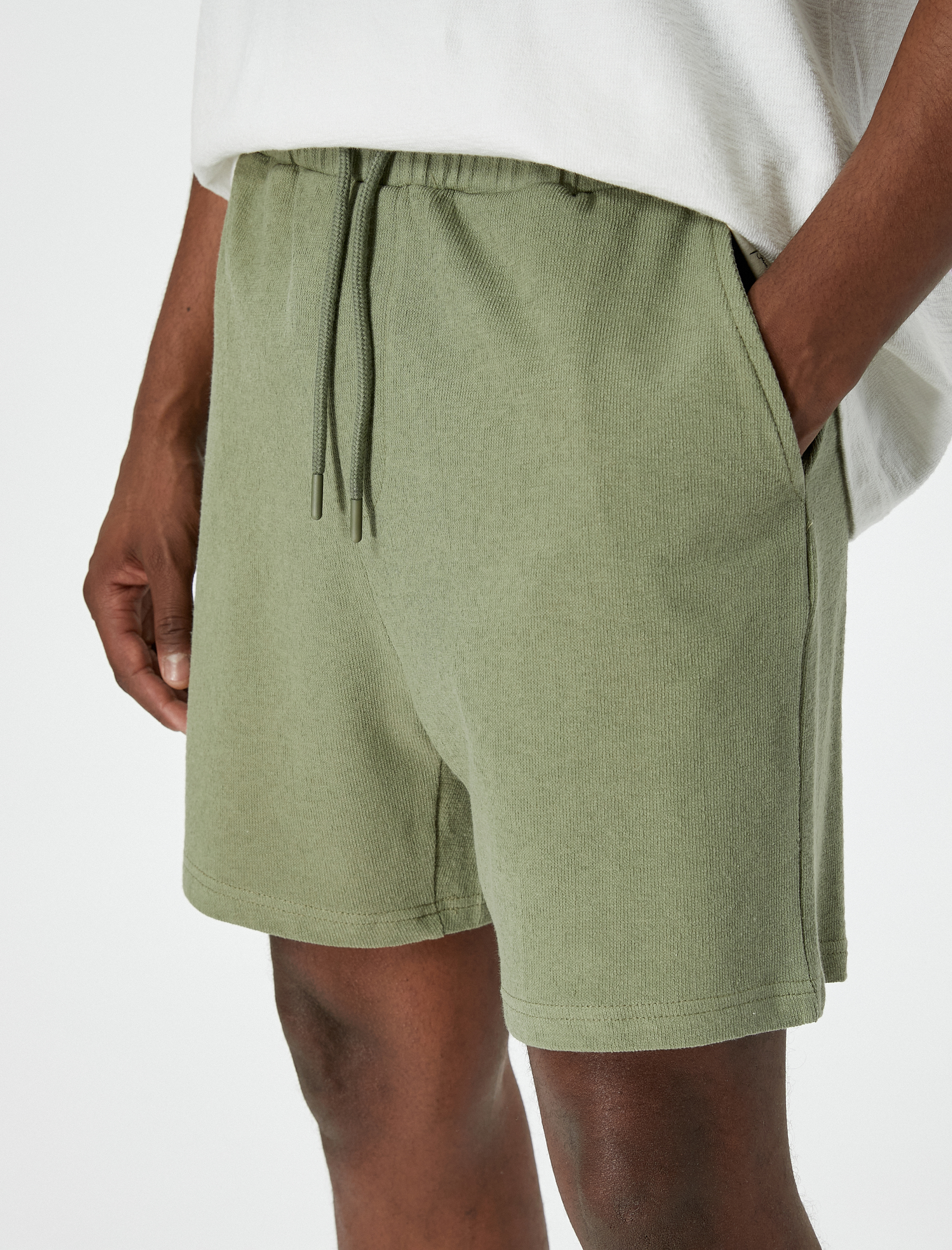   Beli Bağcıklı Şort Cep Detaylı Pamuklu