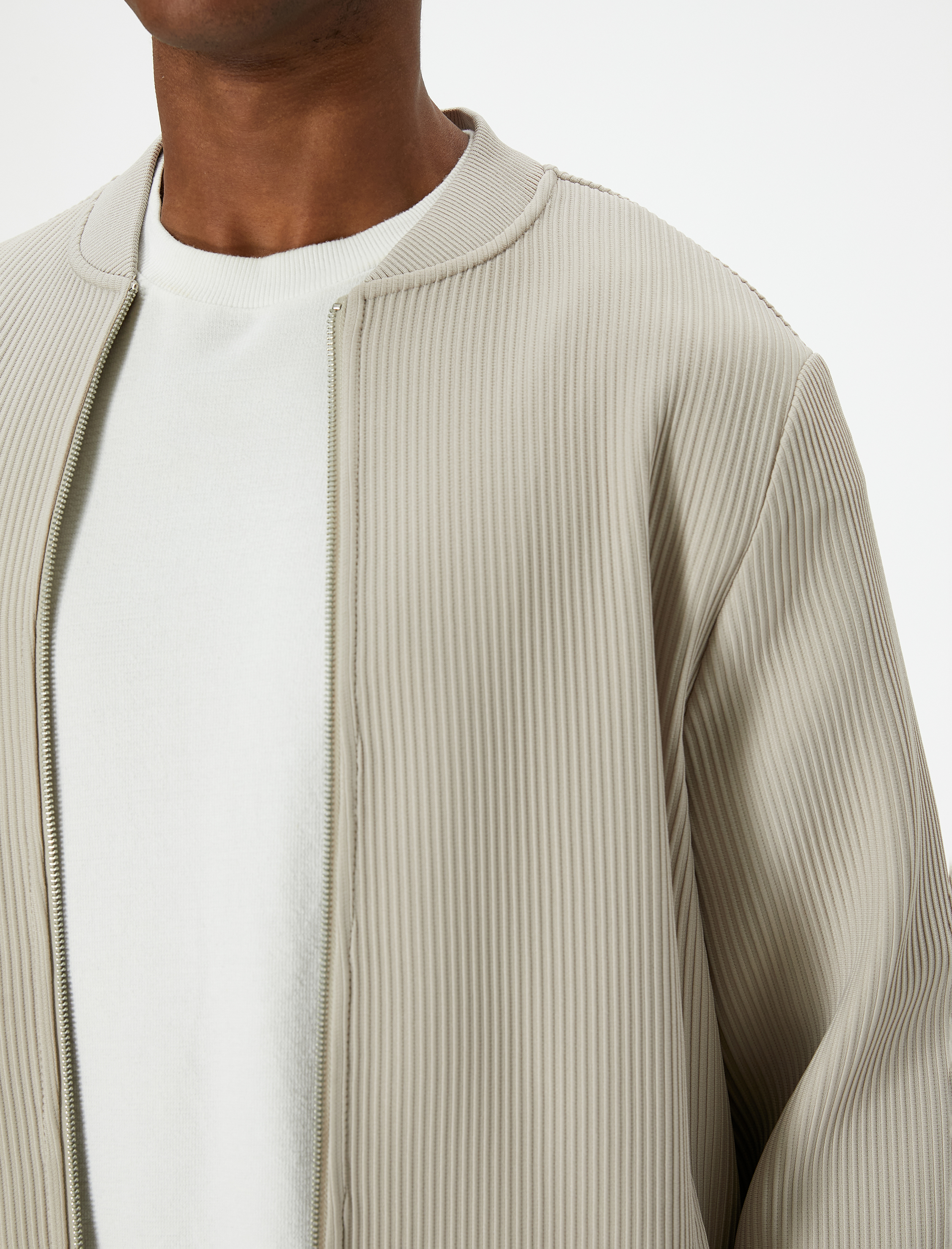   Bomber Ceket Dokulu Fermuarlı Cep Detaylı