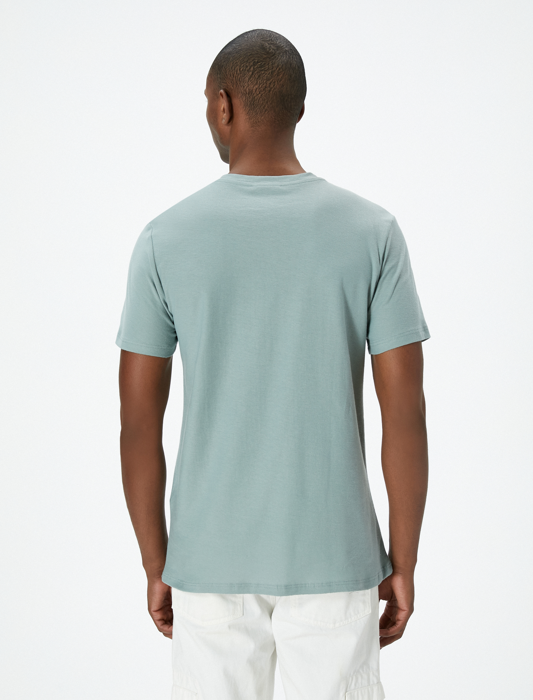 Basic Tişört Slim Fit Bisiklet Yaka Kısa Kollu