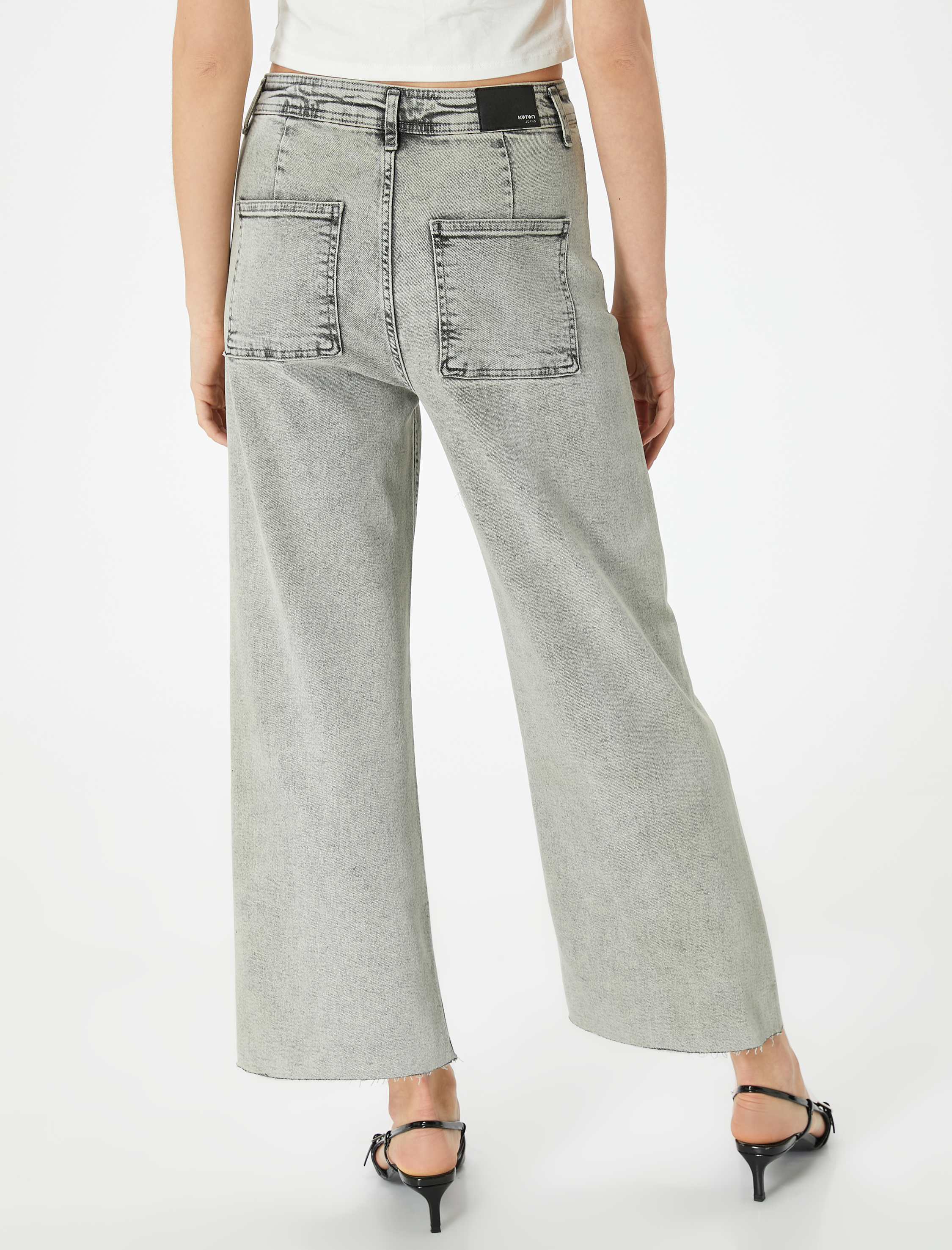   Geniş Kısa Paça Kot Pantolon Yüksek Bel Esnek Rahat Kalıp Cepli Pamuklu - Sandra Jeans