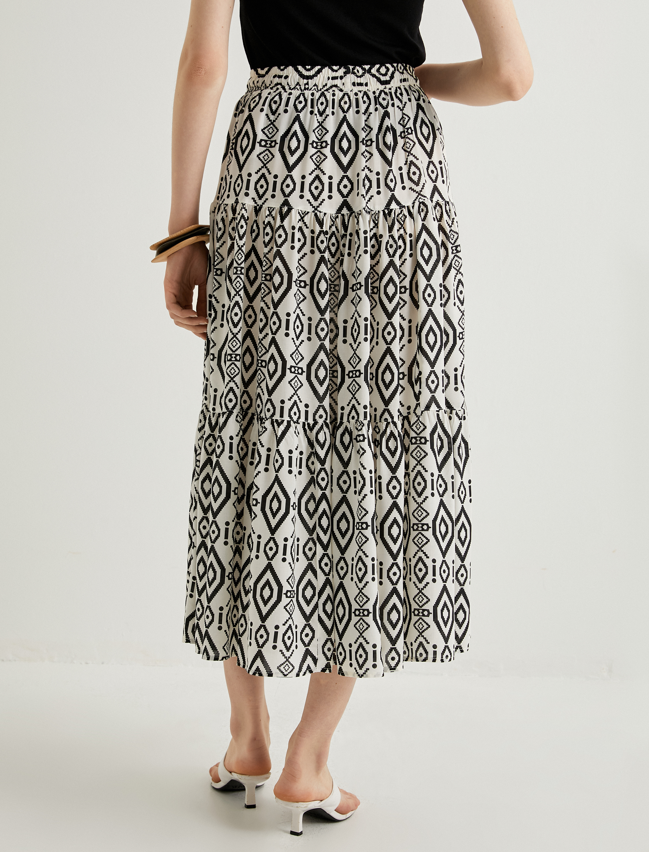   Midi Etek Yırtmaç Detaylı Beli Lastikli Etnik Desenli Viskon