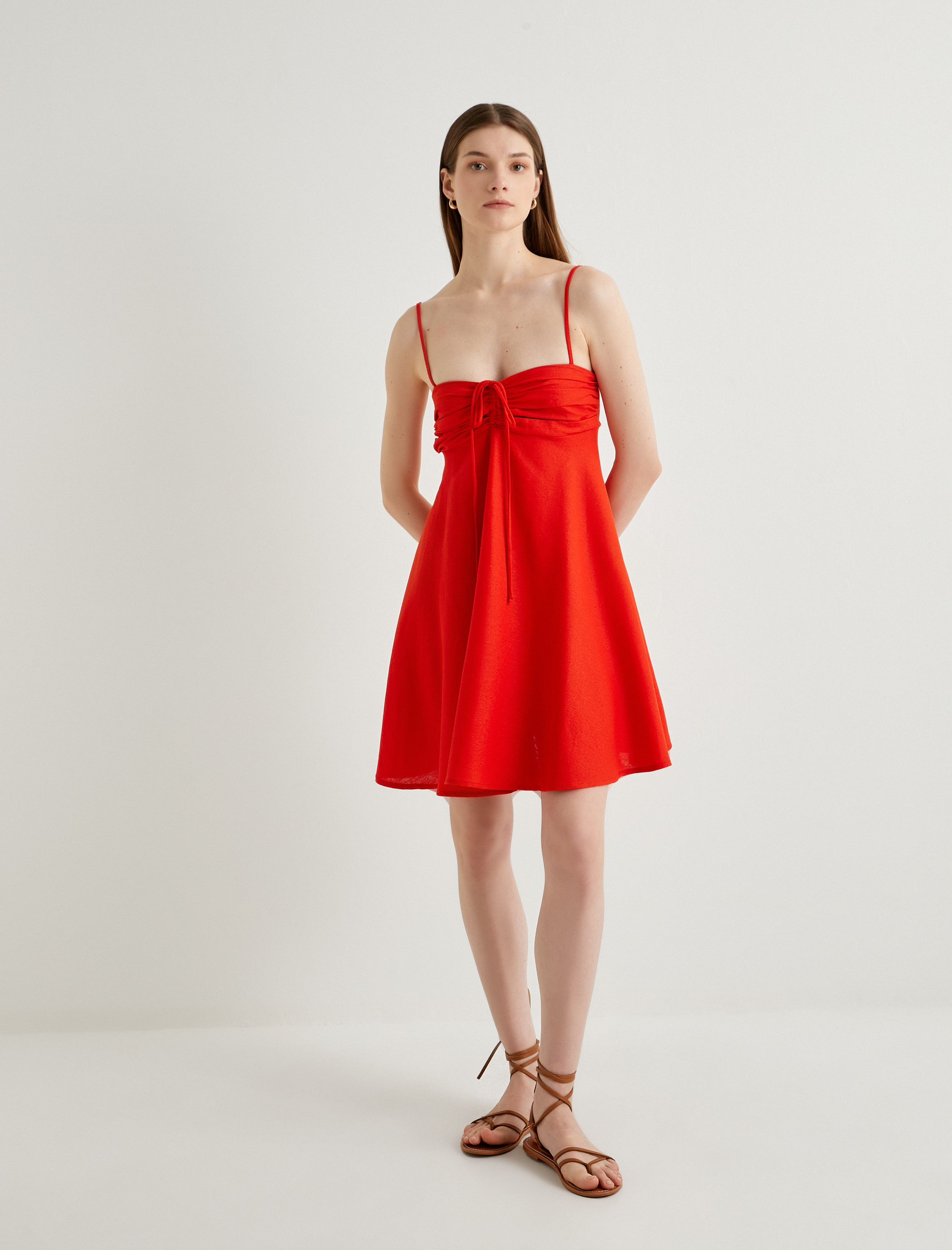   Keten Karışımlı Elbise Mini İnce Askılı Bağlama Detaylı Drapeli