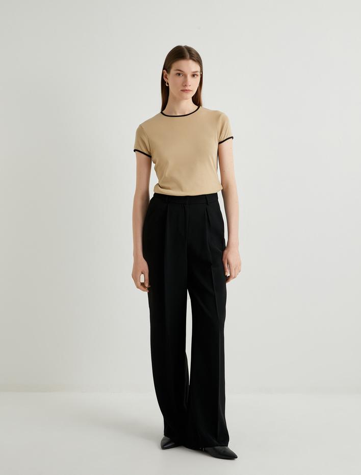  Kısa Kollu Tişört Bisiklet Yaka Biye Detaylı Pamuklu Standart Kesim