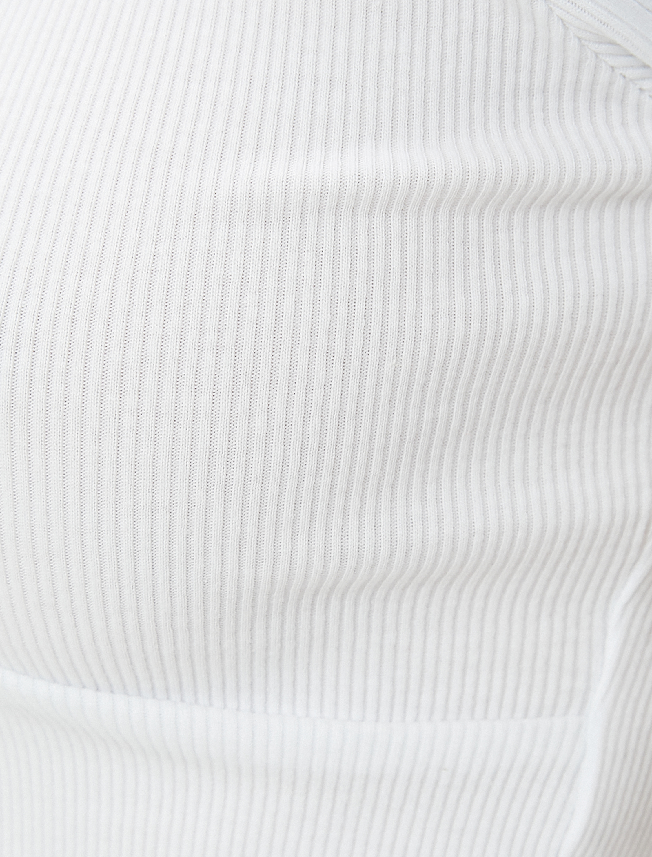   Crop Omzu Açık Madonna Yaka Tişört Fitilli Kısa Kollu Düğüm Detaylı