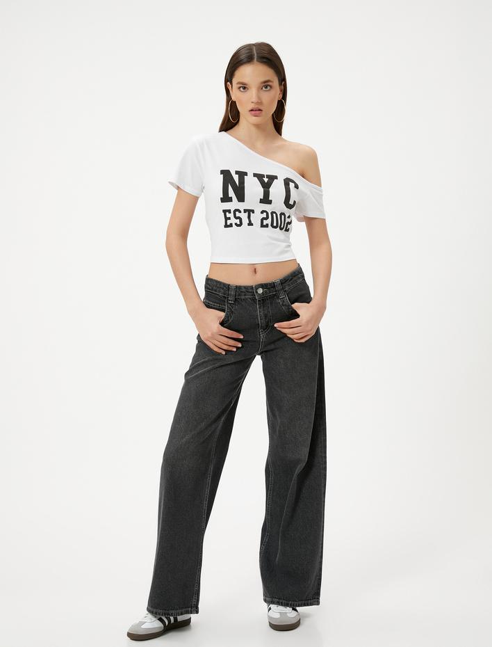  Crop Kayık Yaka Tişört Kolej Baskılı Kısa Kollu Pamuklu