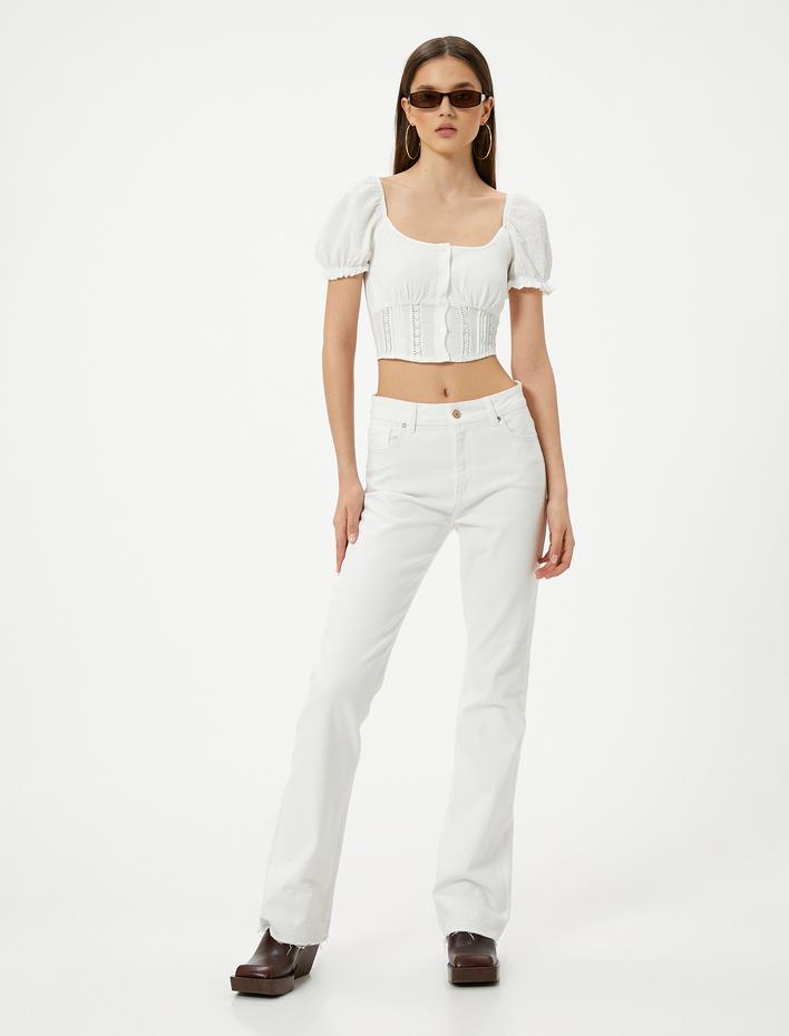  Balon Kol Crop Bluz Dantel Detaylı Düğmeli U Yaka Krinkıl Kumaş