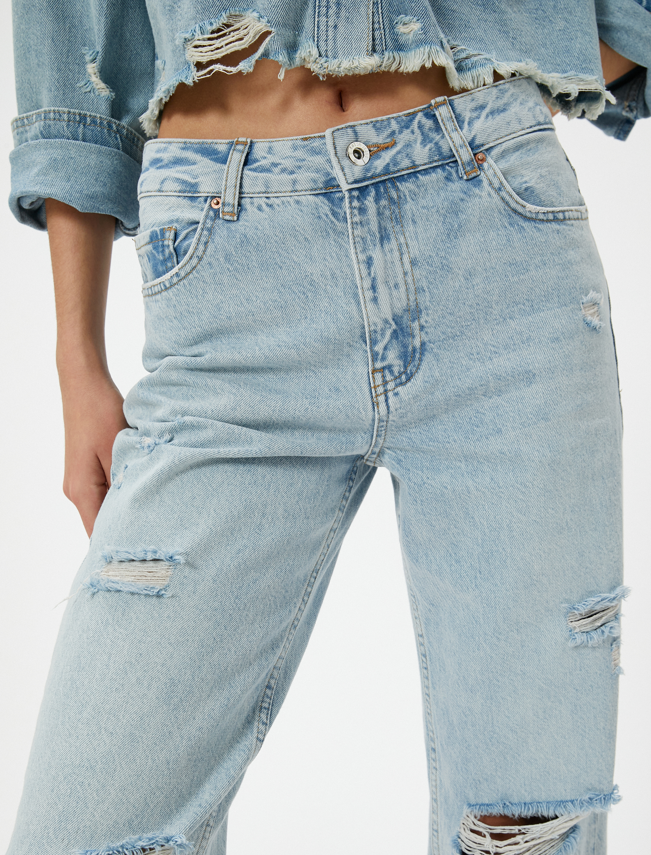 Çok Yıpratmalı Kısa Düz Kesik Paça Kot Pantolon Cepli - Eve Straight Jeans