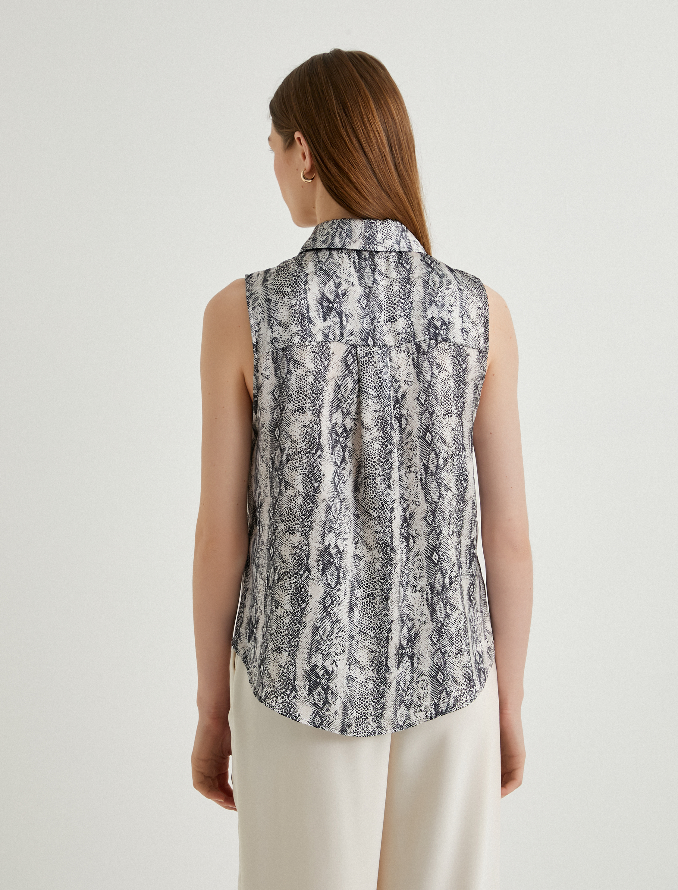   Yılan Derisi Desenli Gömlek Kolsuz Düğmeli