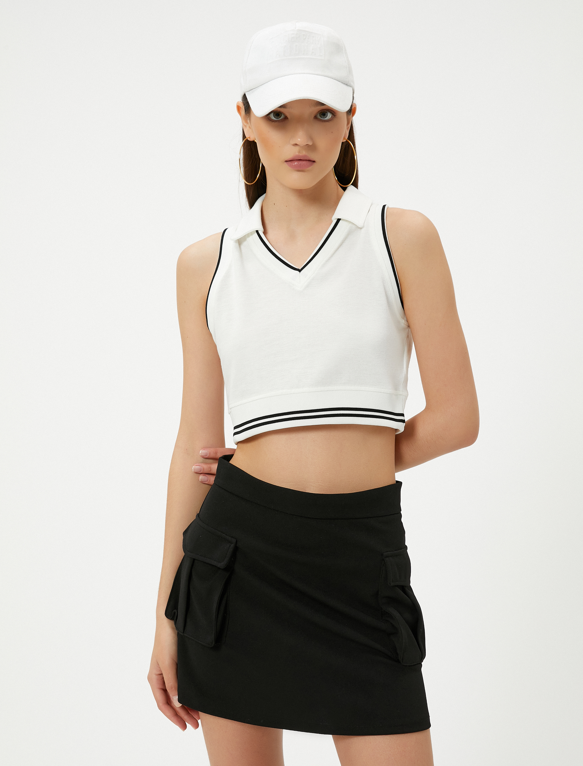 Polo Yaka Crop Üst Kolsuz Çizgili Pamuklu