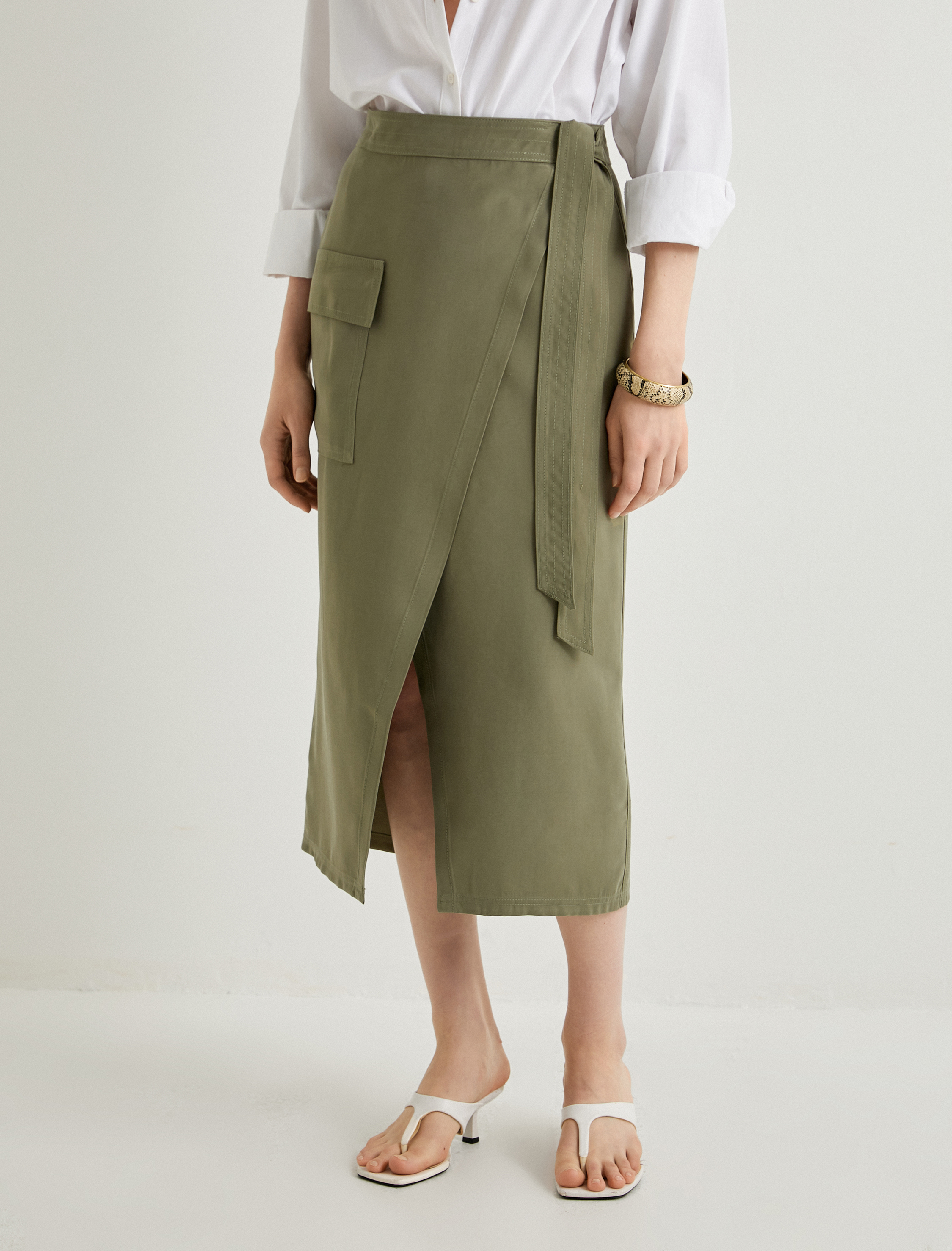   Midi Kargo Etek Cep Detaylı Kemerli Yırtmaçlı