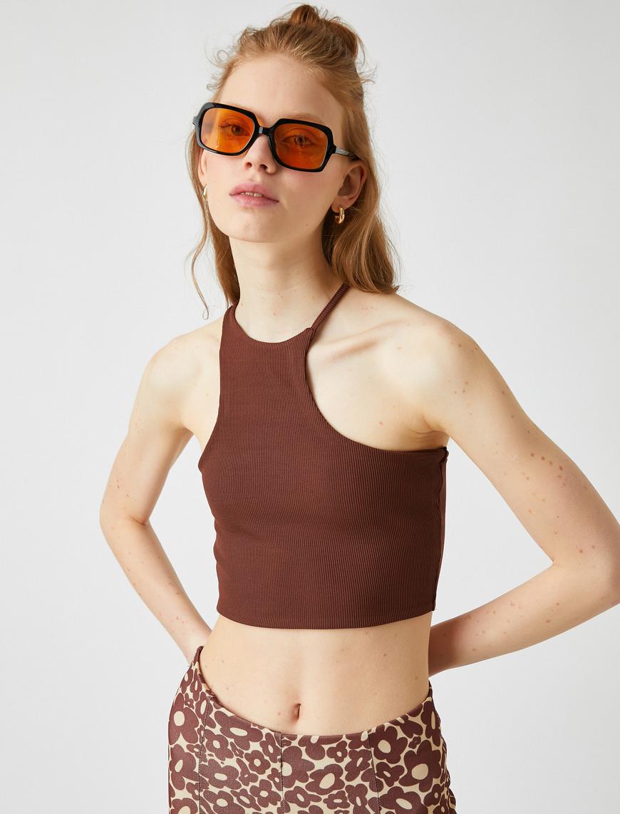   Halter Yaka Crop Atlet