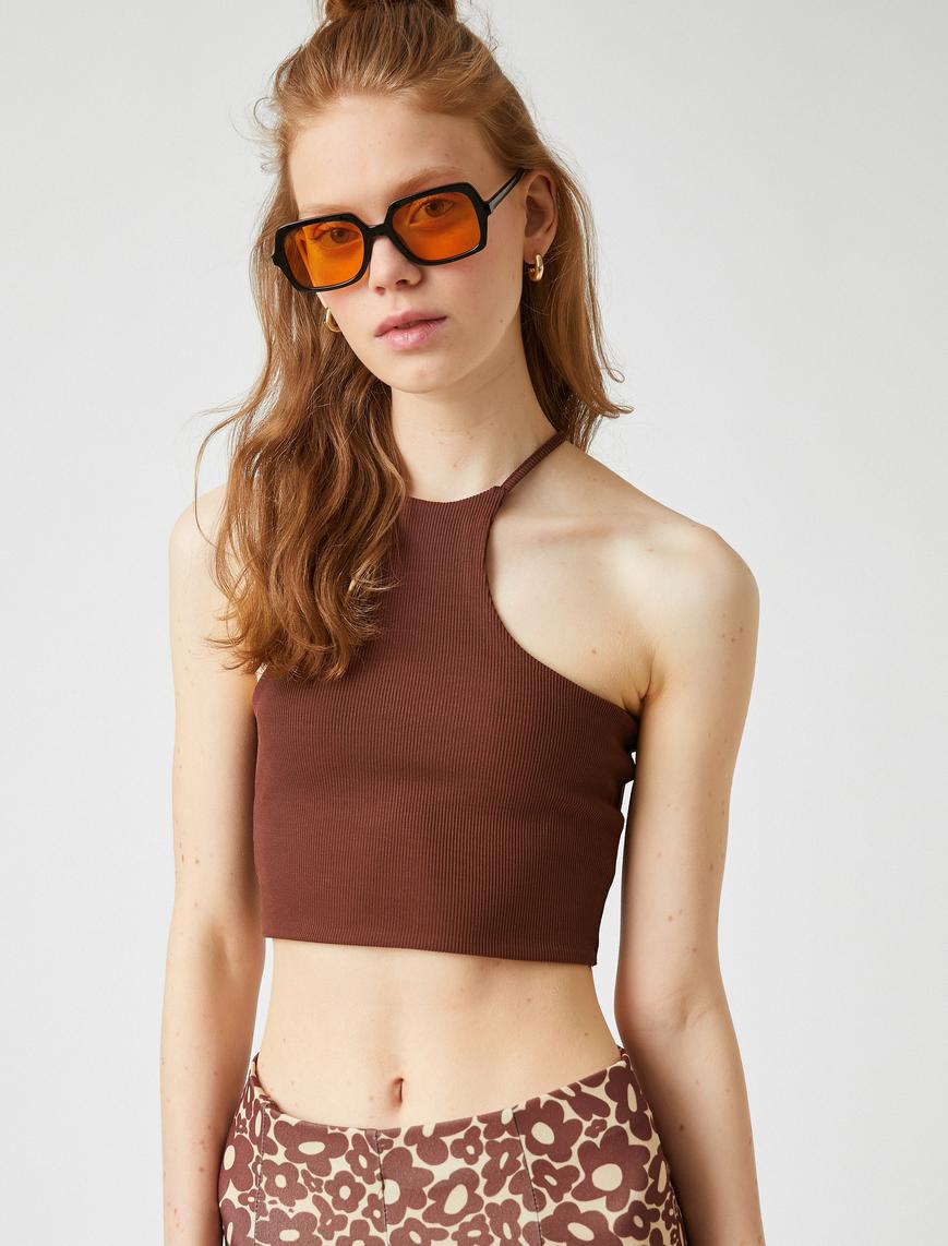   Halter Yaka Crop Atlet