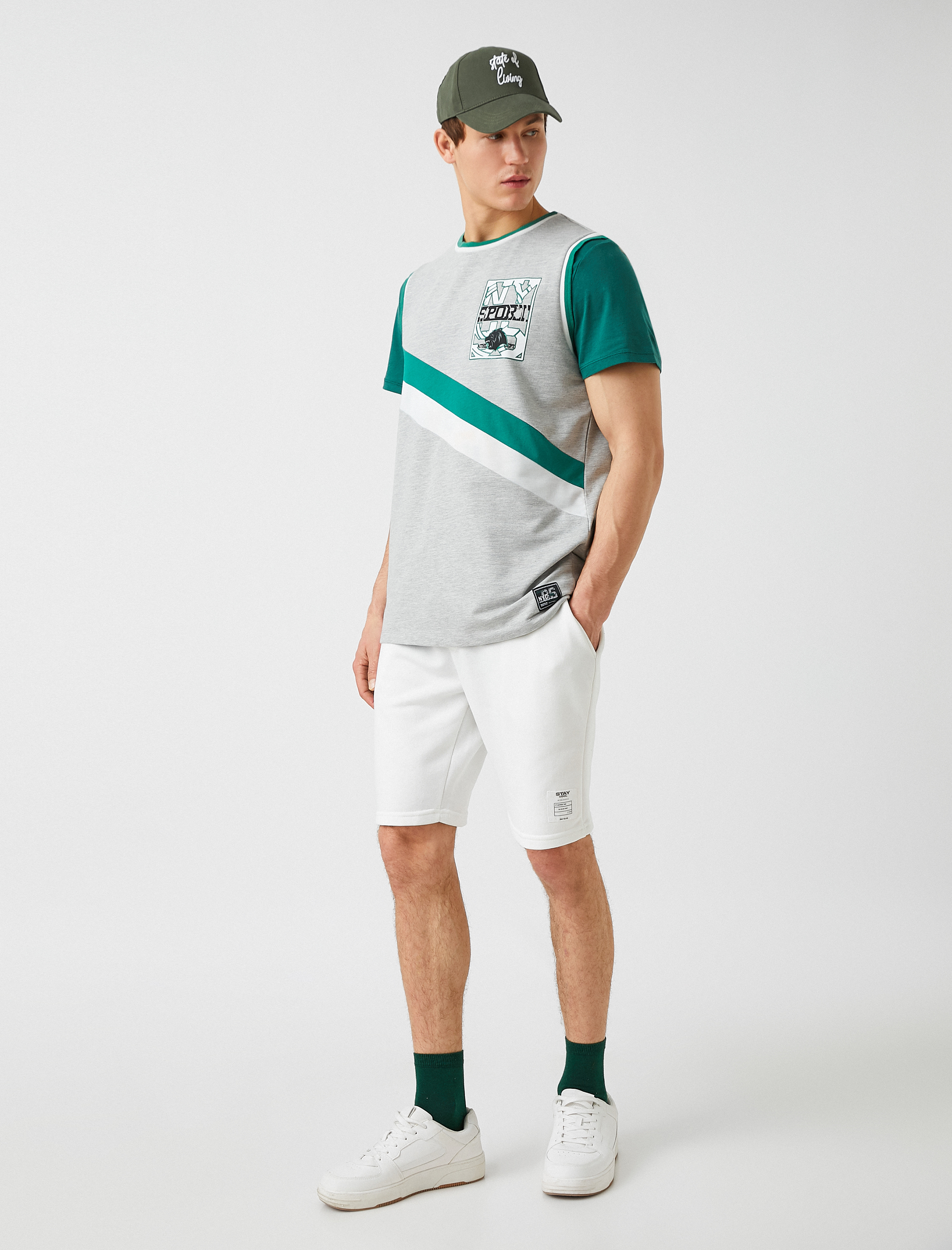   Beli Bağcıklı Şort Etiket Detaylı