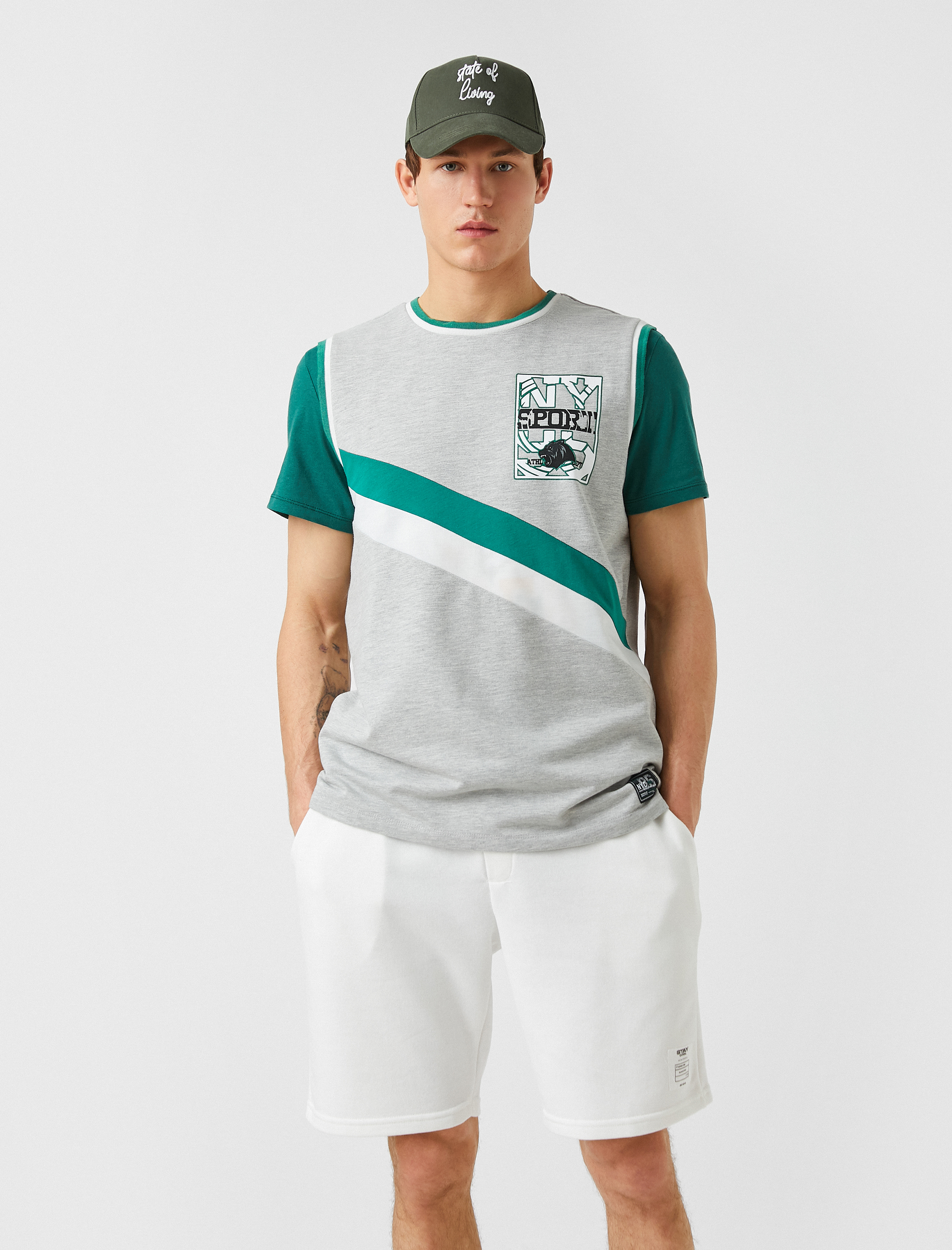   Beli Bağcıklı Şort Etiket Detaylı