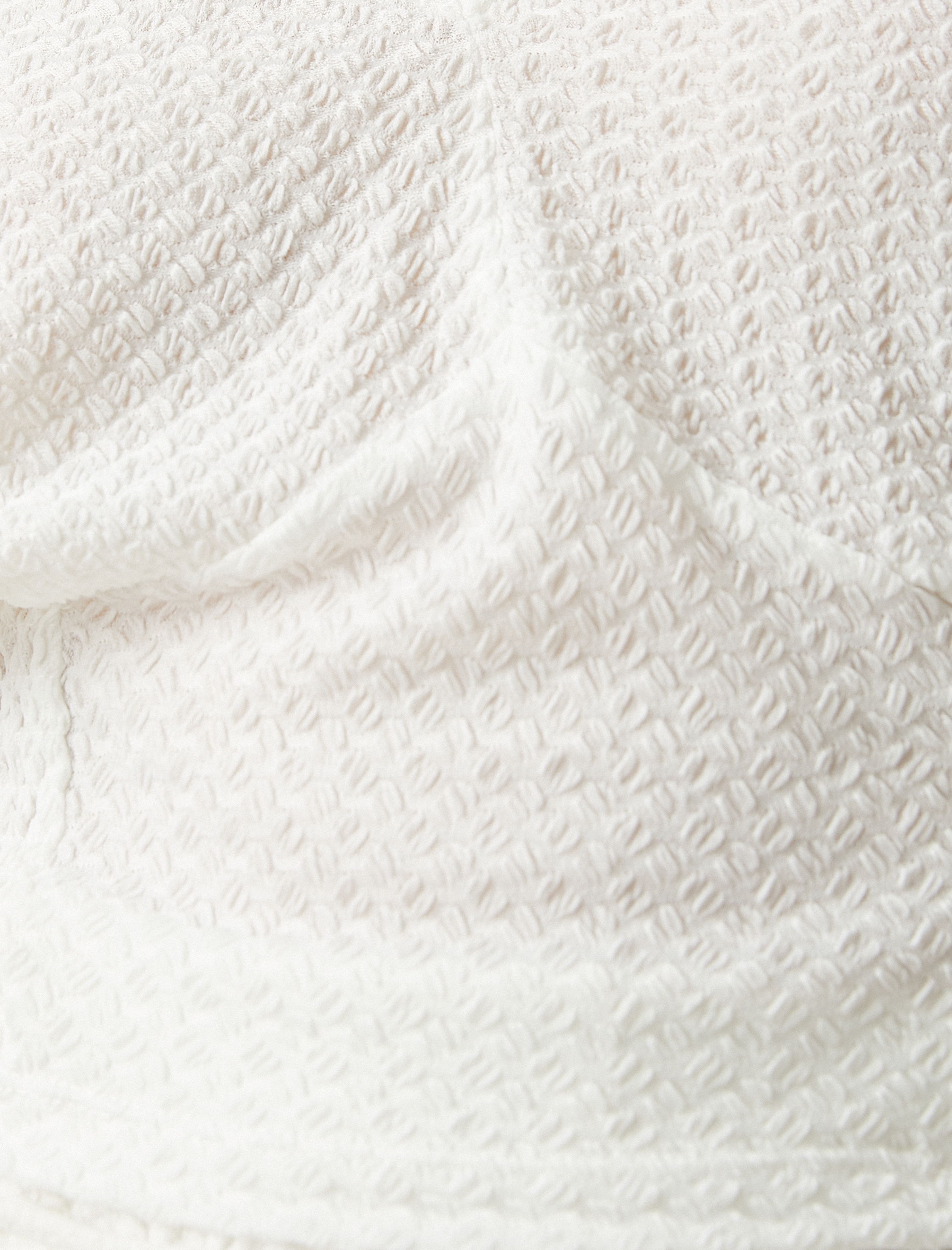   V Yaka Kısa Kollu Tişört