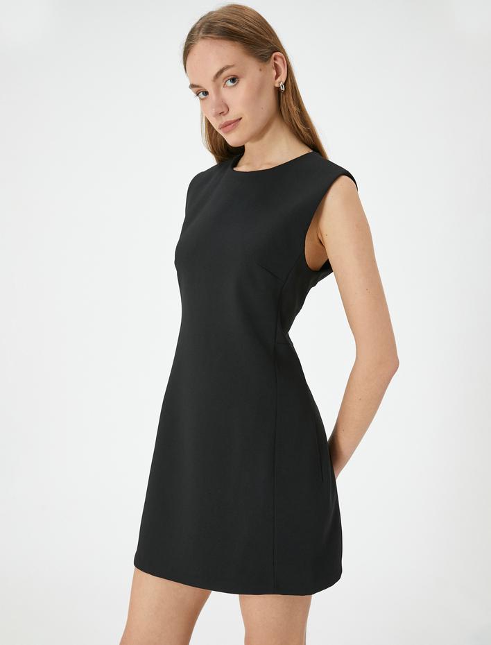  Mini Elbise Kolsuz Bisiklet Yaka