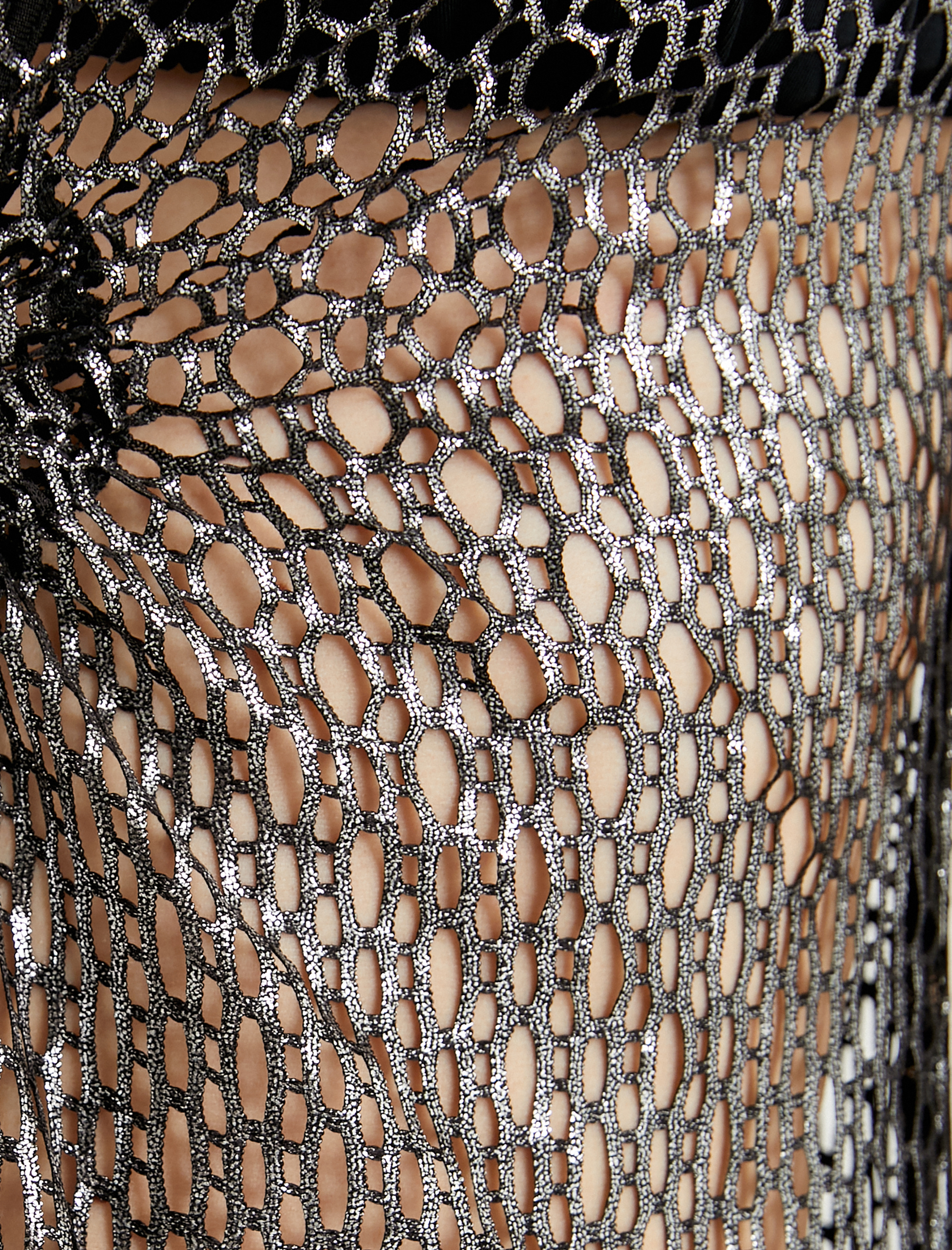   Uzun Plaj Elbisesi Metalik Aksesuar Detaylı