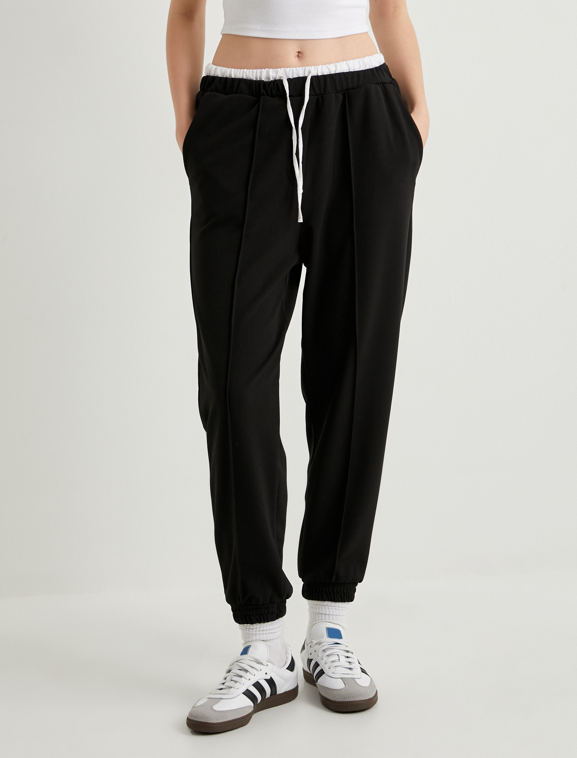   Jogger Pantolon Çift Bel Detaylı Bağlamalı Nervürlü