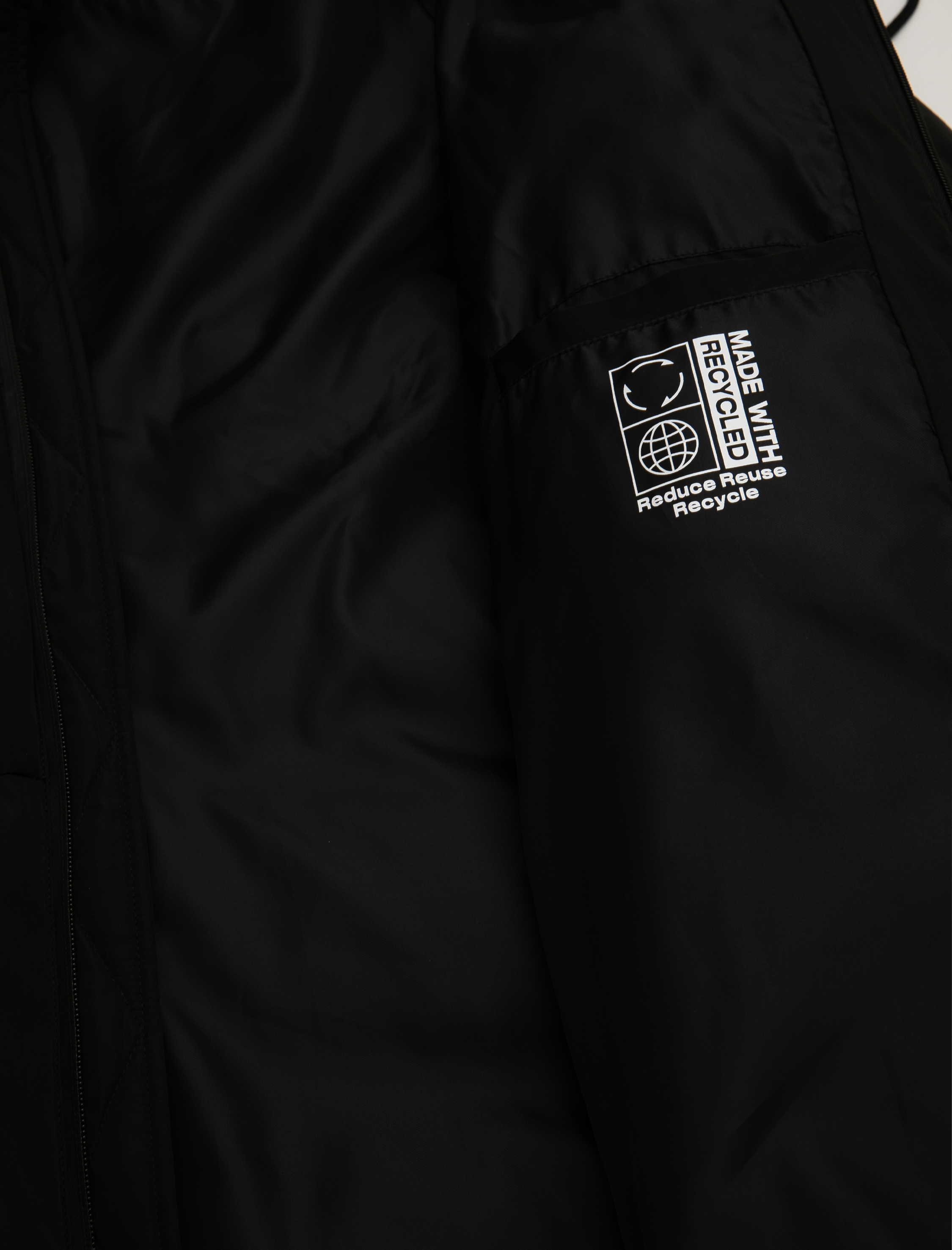   Kapşonlu Cep Detaylı Uzun Kollu Şişme Mont