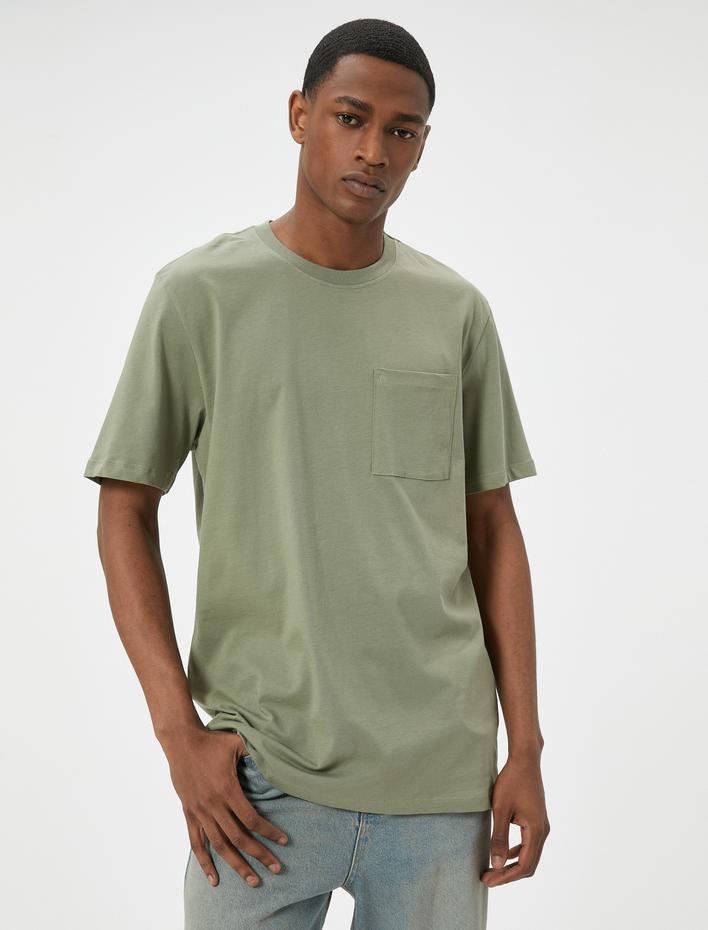  Basic Tişört Hafif Dik Yaka Tek Cep Detaylı Bisiklet Yaka Kısa Kollu