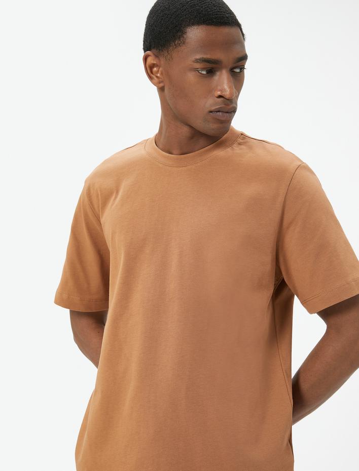  Basic Tişört Bisiklet Yaka Kısa Kollu Pamuklu