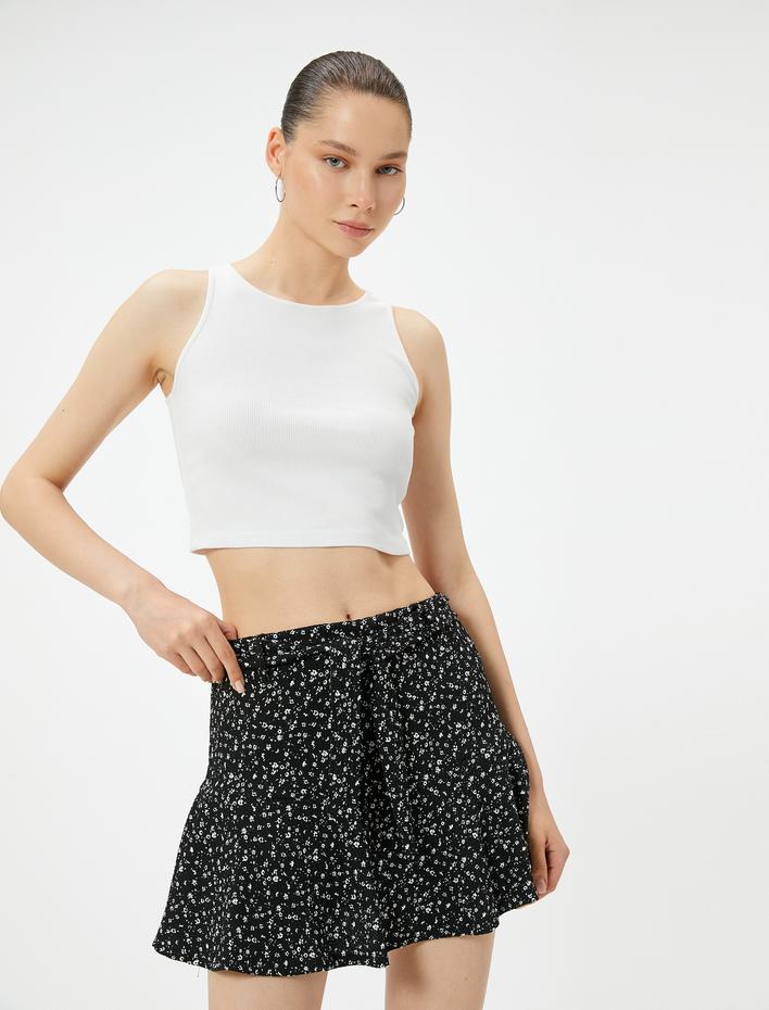  Çiçekli Şort Etek Rahat Kalıp Bürümcük