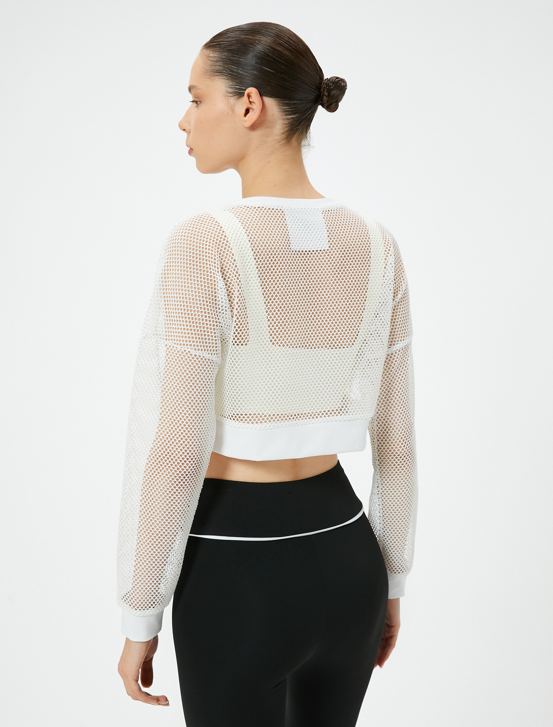   File Detaylı Uzun Kollu Spor Crop Tişört