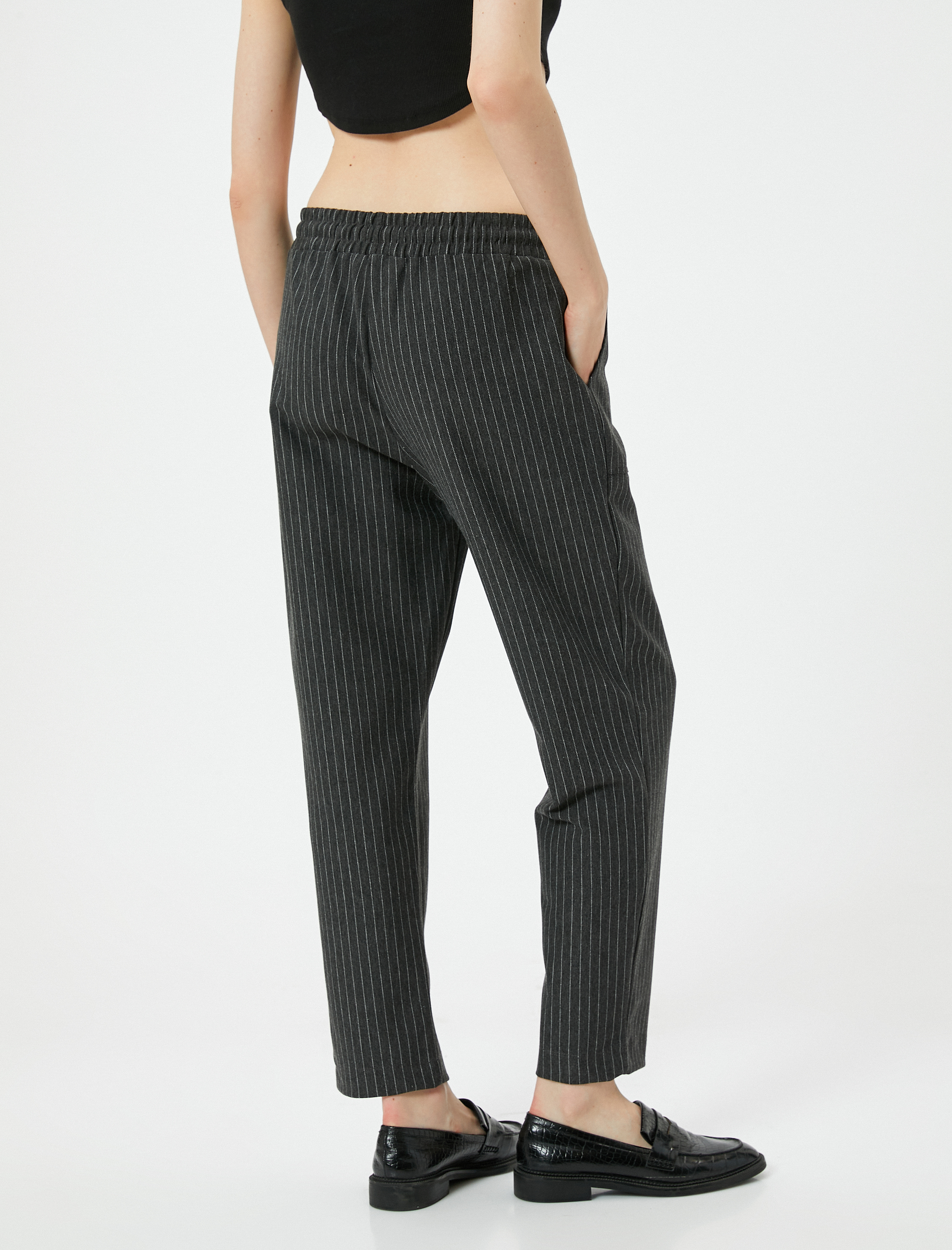   Standart Bel Bağcıklı Cep Detaylı Havuç Pantolon