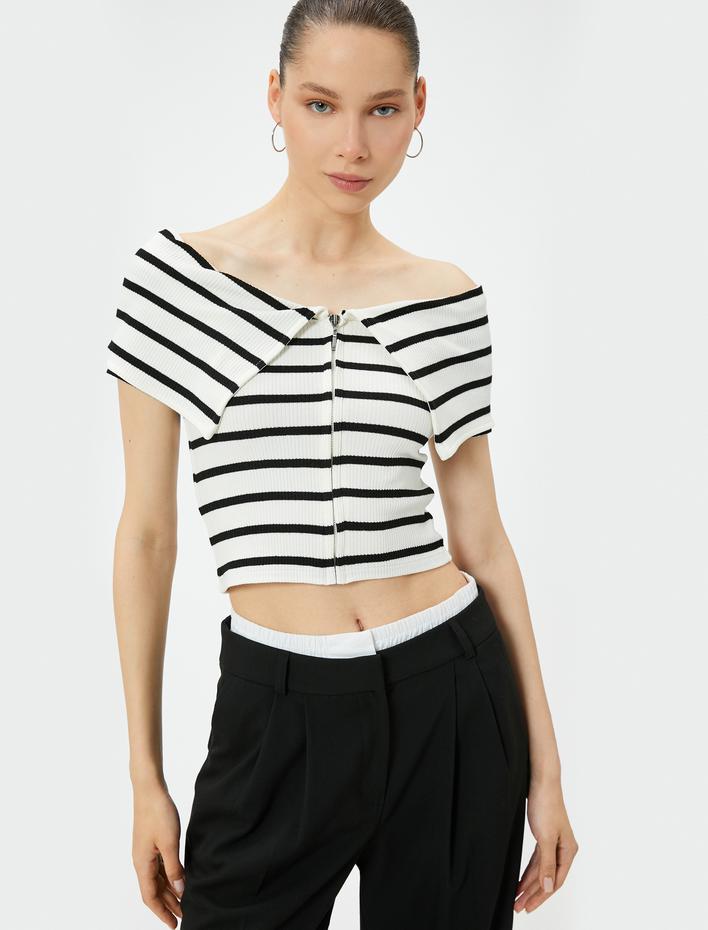  Fermuarlı Omzu Açık Tişört Kat Detaylı Kısa Kollu Viskoz Kumaş Slim Fit